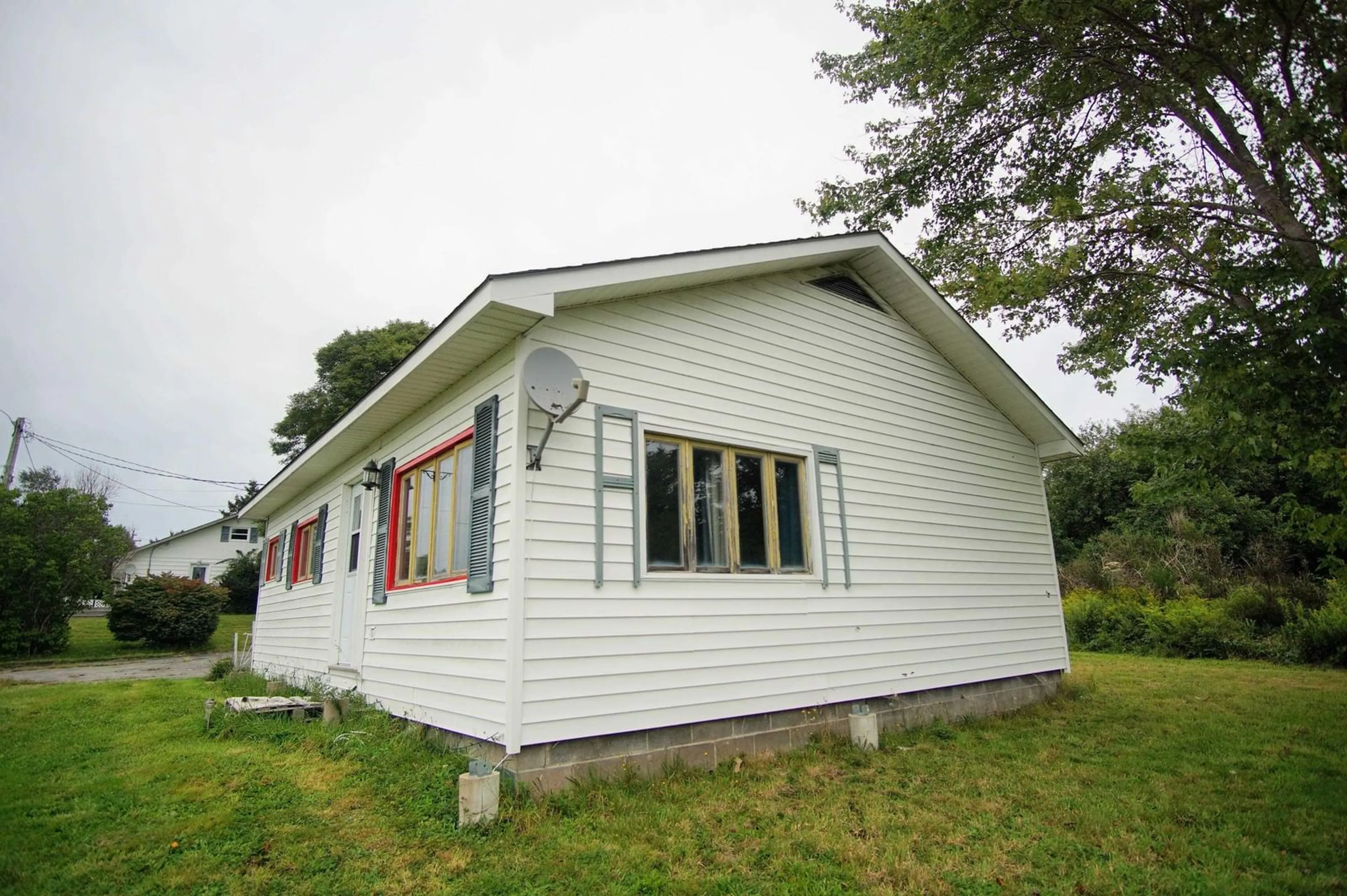 Home with vinyl exterior material, building for 11 Goodick Road Rd, Lower Sandy Point Nova Scotia B0T 1W0