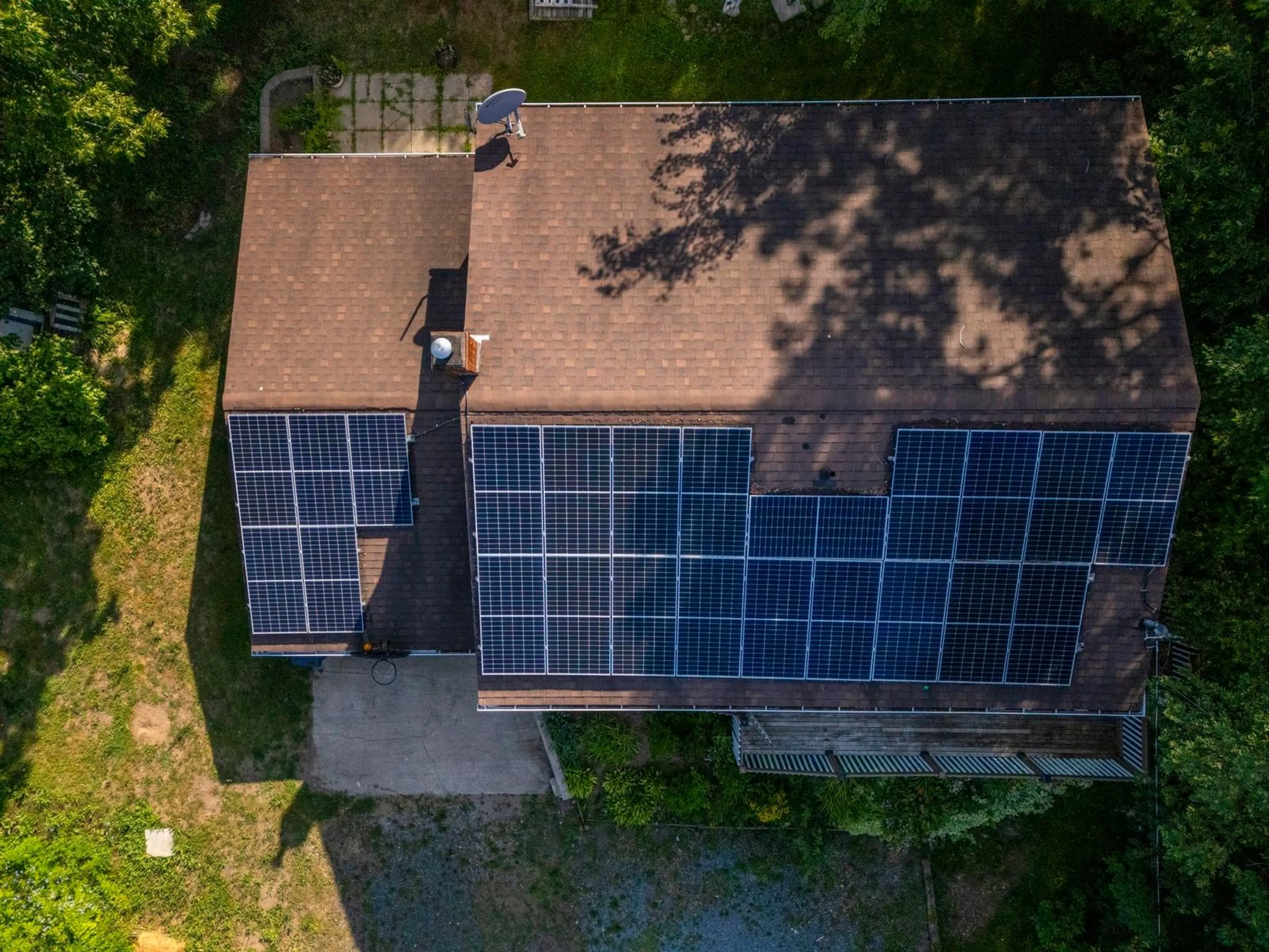 A pic from outside/outdoor area/front of a property/back of a property/a pic from drone, building for 40 Mount Hanley Rd, South Williamston Nova Scotia B0P 1S0