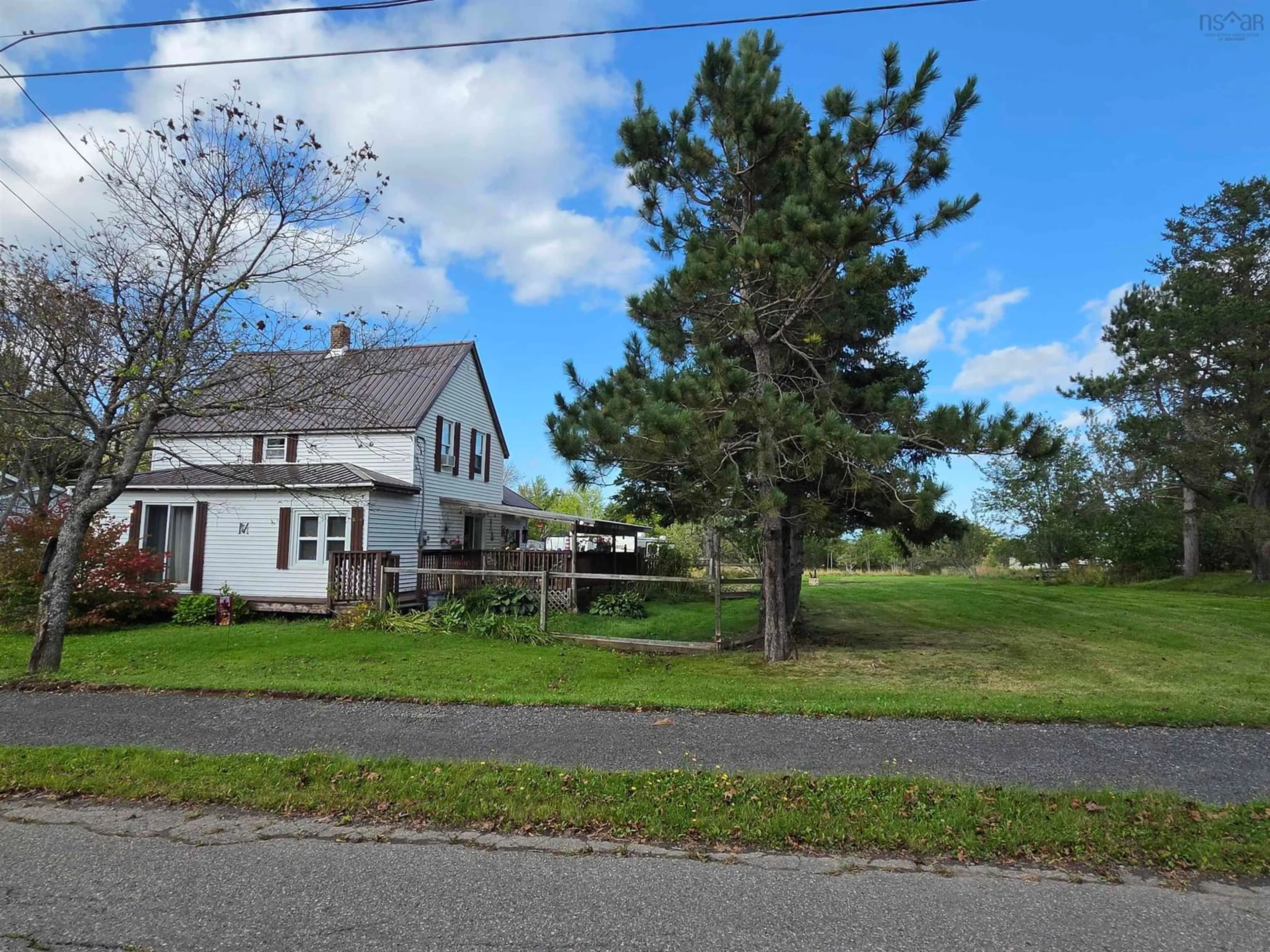 A pic from outside/outdoor area/front of a property/back of a property/a pic from drone, street for 1816 Victoria St, Westville Nova Scotia B0K 1H0