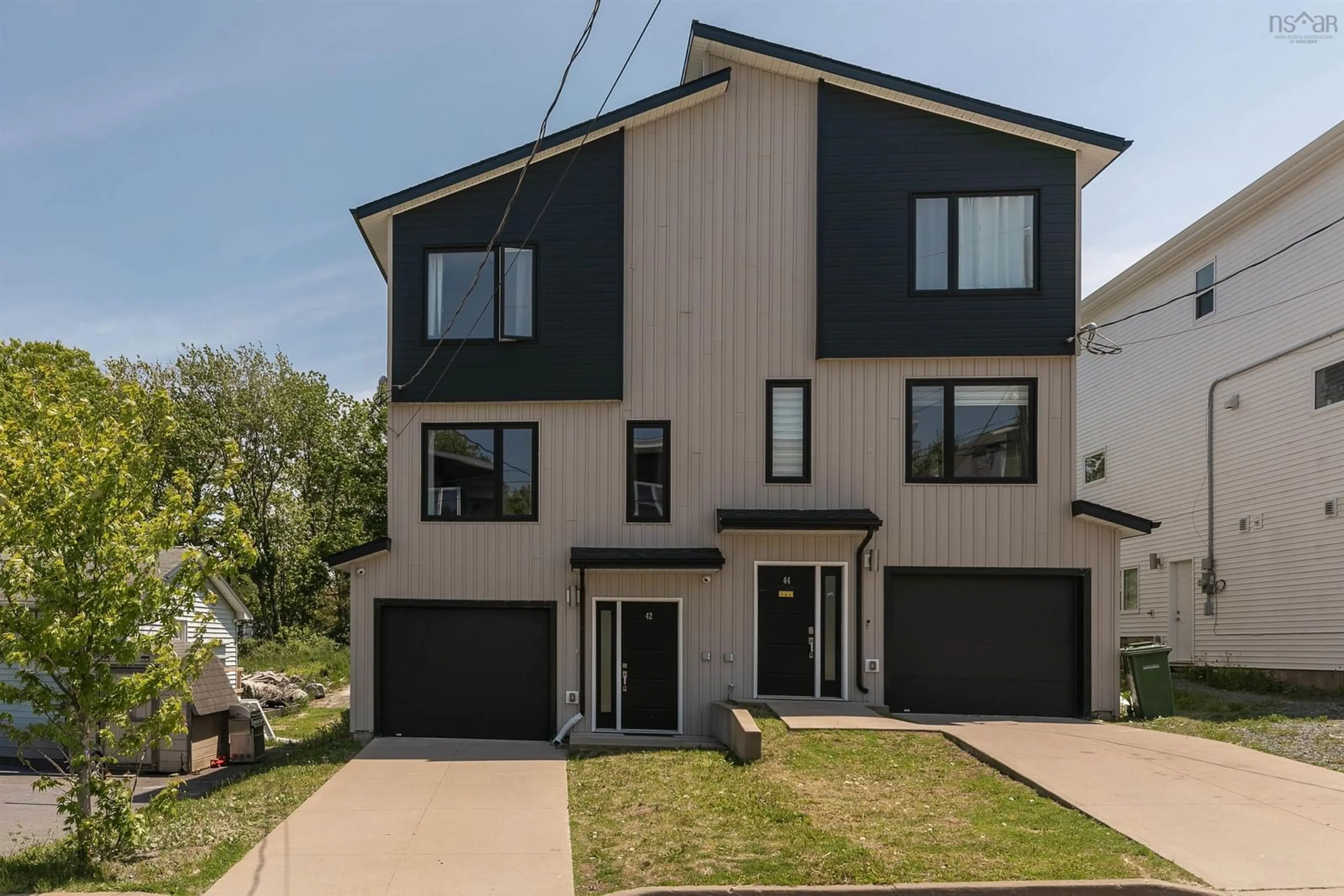 Home with vinyl exterior material, street for 42 Hilden Dr, Spryfield Nova Scotia B3R 0E4