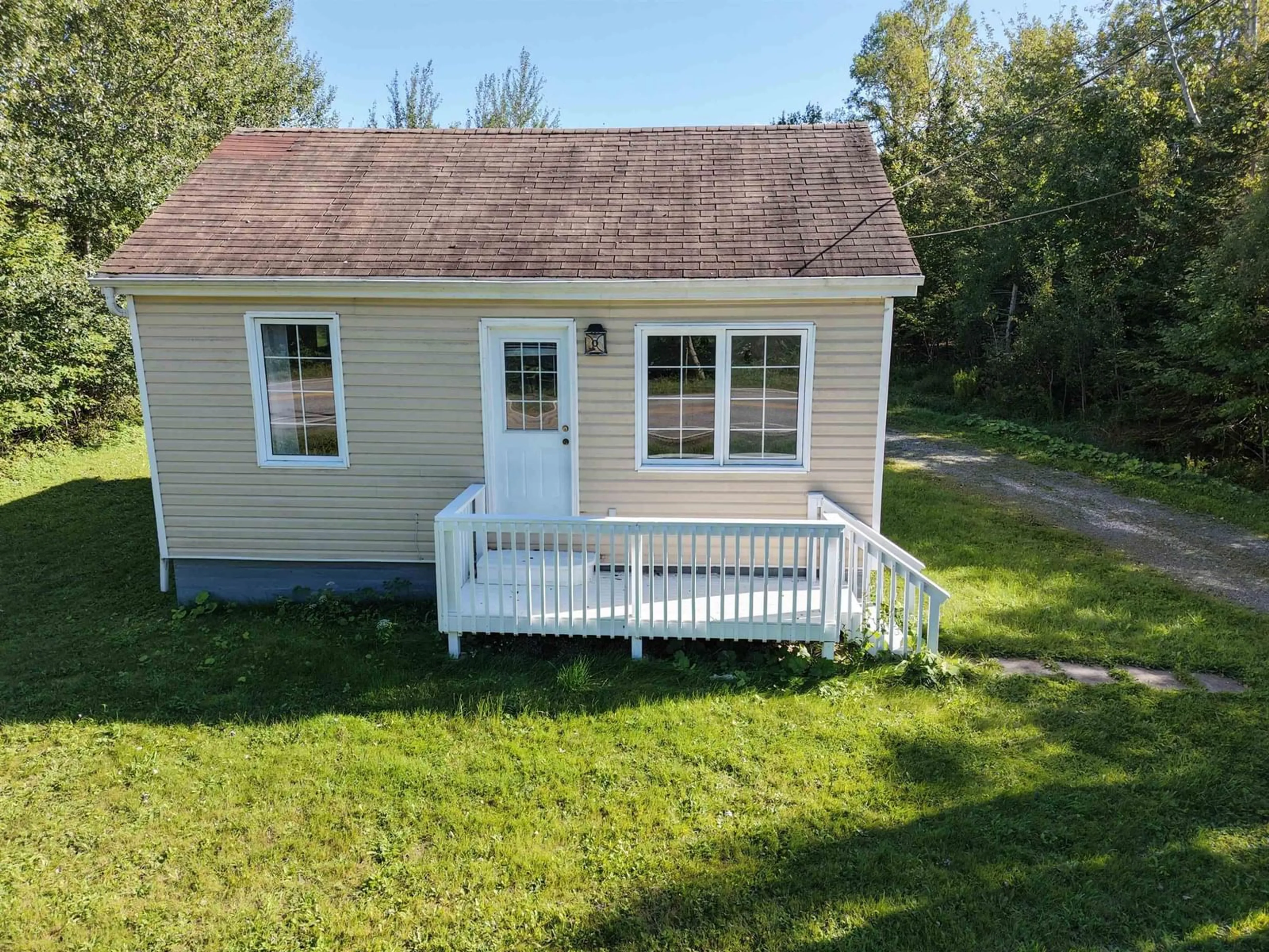 A pic from outside/outdoor area/front of a property/back of a property/a pic from drone, unknown for 2821 Point Edward Highway, Point Edward Nova Scotia B2A 4P4
