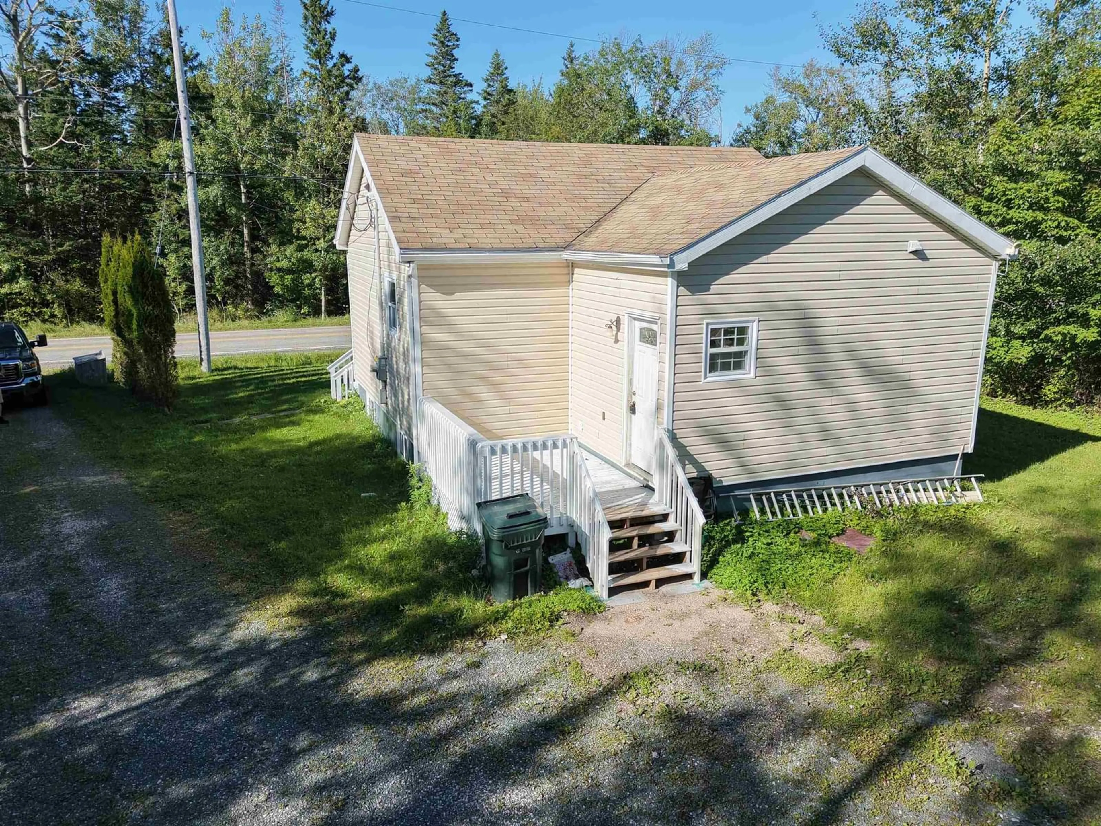 A pic from outside/outdoor area/front of a property/back of a property/a pic from drone, unknown for 2821 Point Edward Highway, Point Edward Nova Scotia B2A 4P4