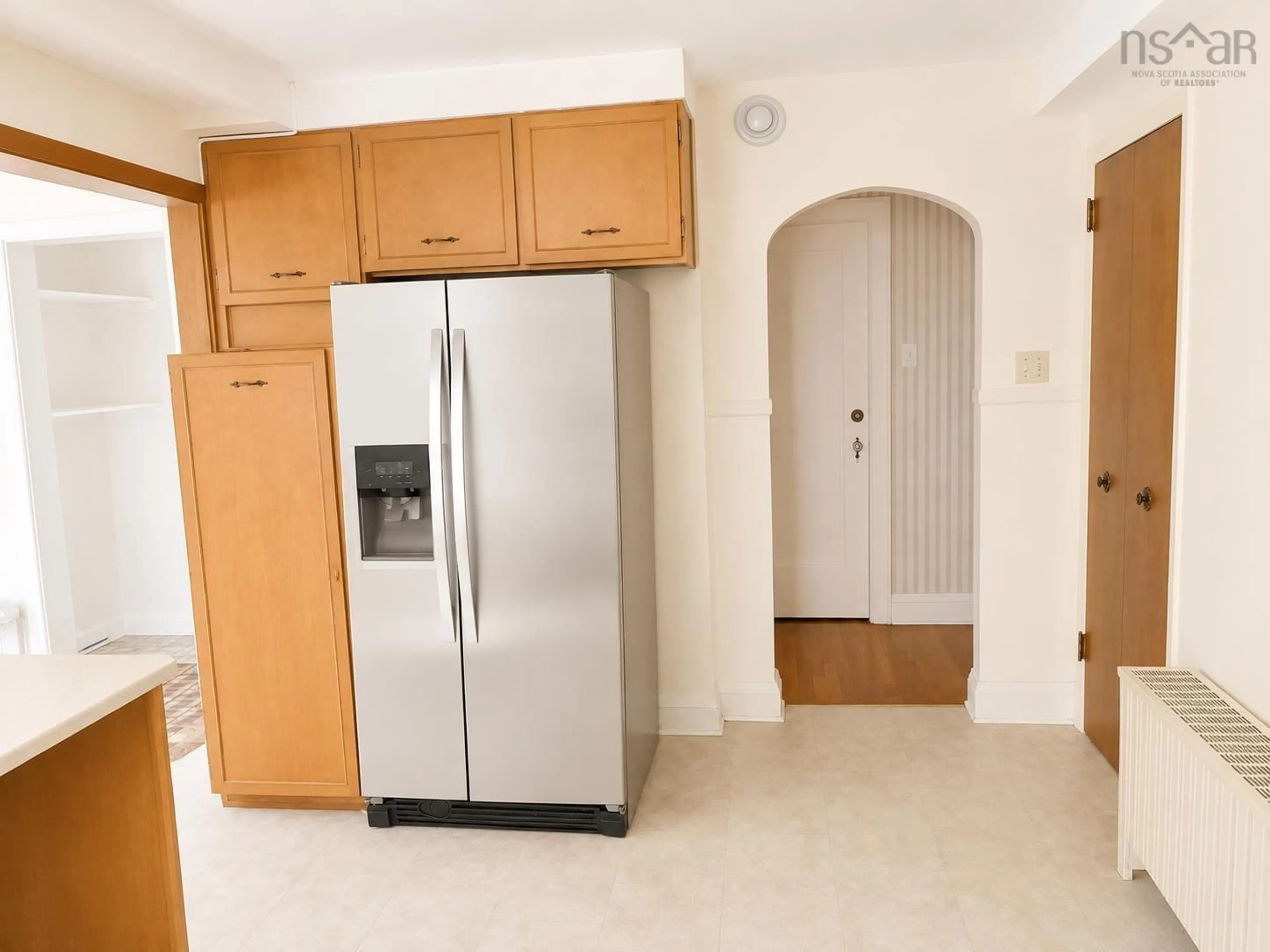 Standard kitchen, ceramic/tile floor for 5791 Harrington St, Halifax Peninsula Nova Scotia B3H 2Y1