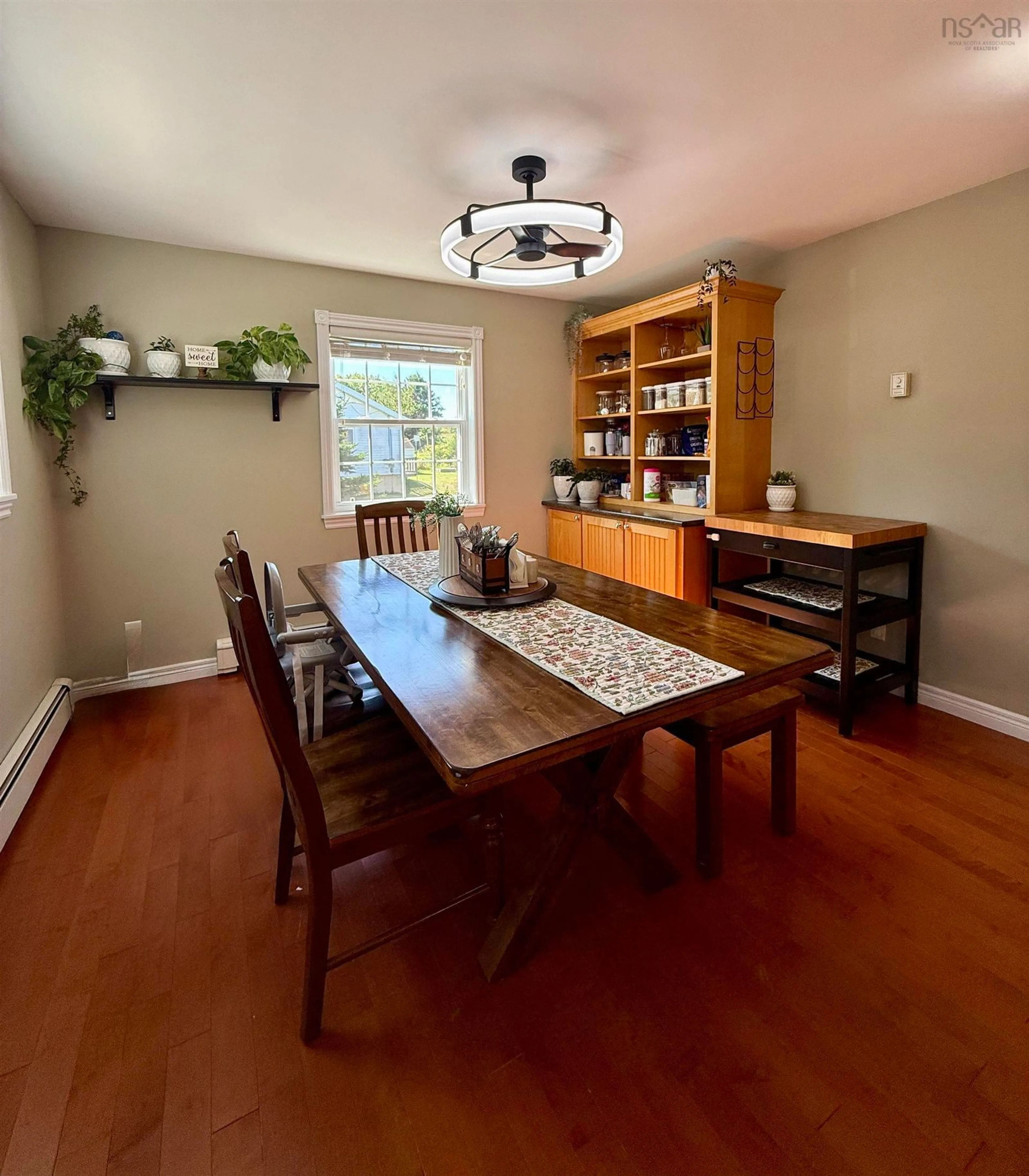 Dining room, wood/laminate floor for 158 Kent Rd, Lower Truro Nova Scotia B6L 1K9