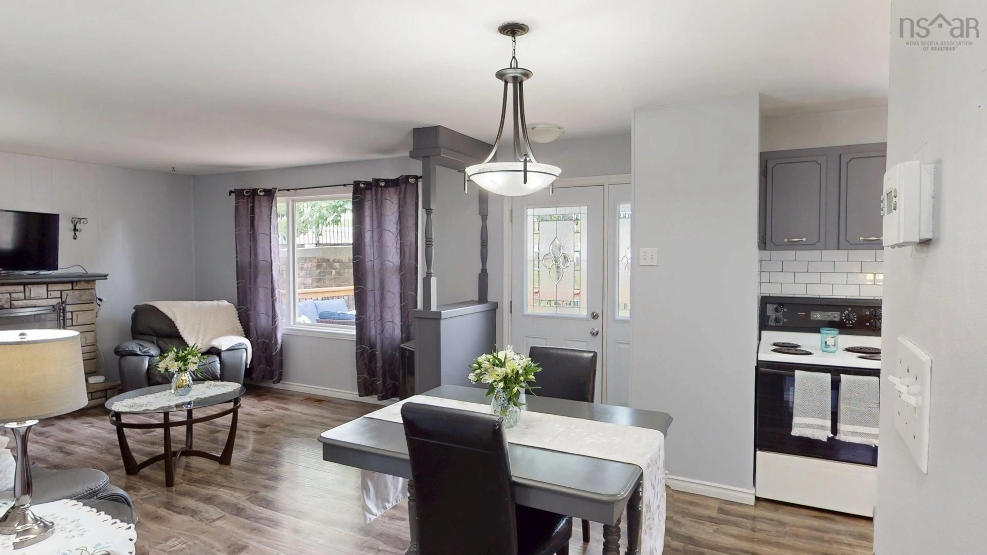 Dining room, wood/laminate floor for 89 Nelson Dr, Lower Sackville Nova Scotia B4C 2A1