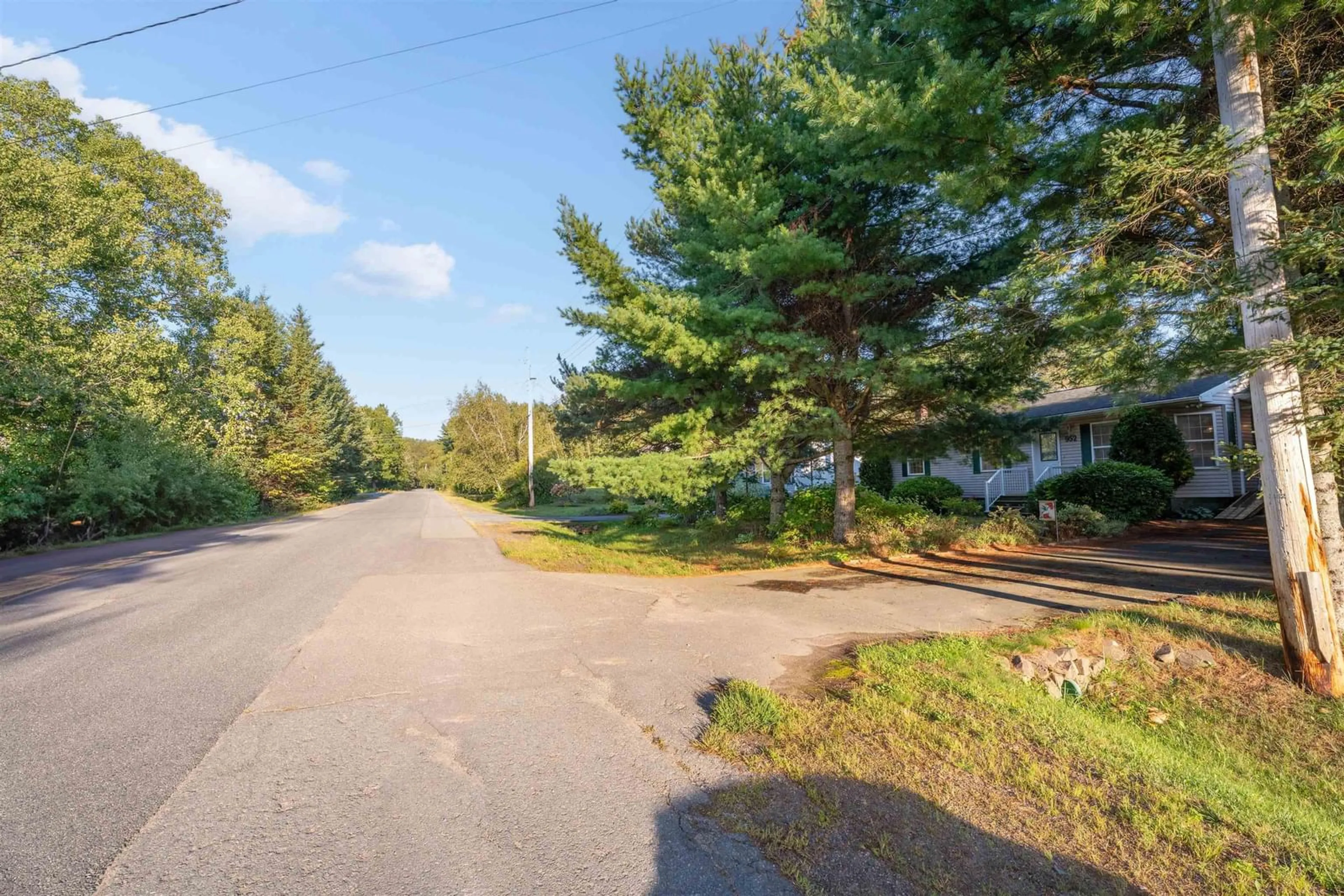 A pic from outside/outdoor area/front of a property/back of a property/a pic from drone, unknown for 952 Mary Ave, Centreville Nova Scotia B0P 1J0