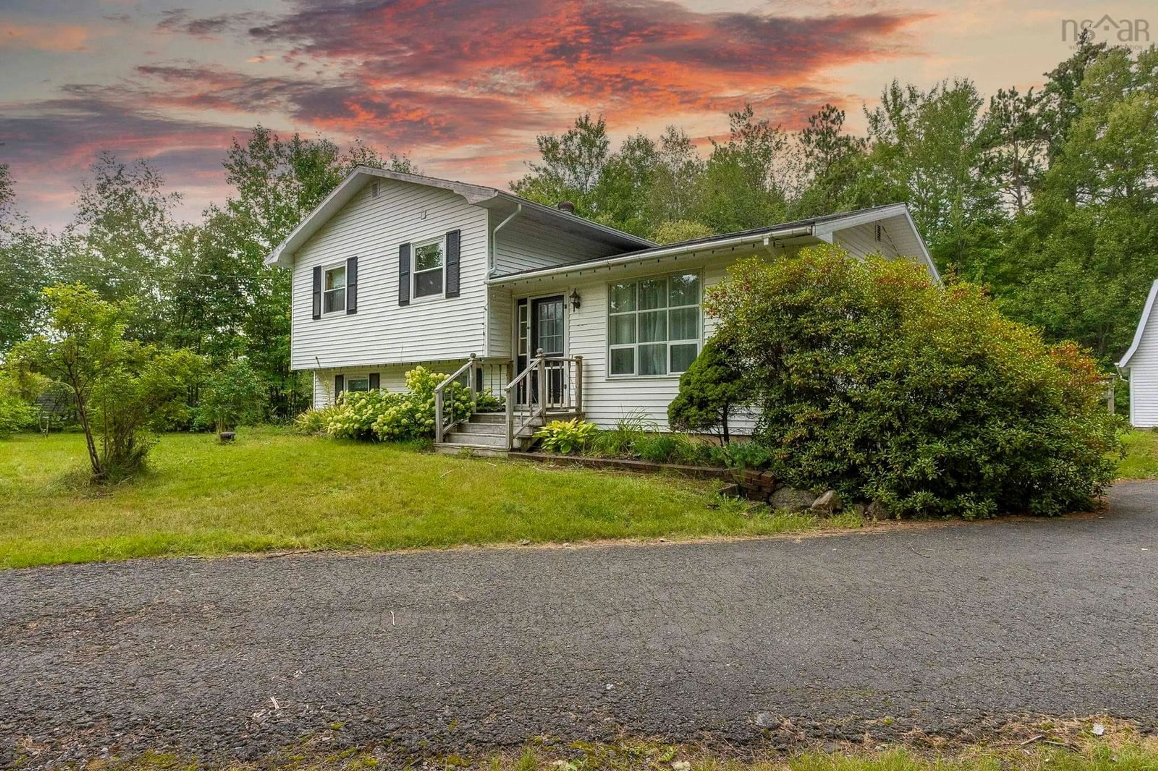 Home with vinyl exterior material, unknown for 251 Hall Rd, South Greenwood Nova Scotia B0P 1R0