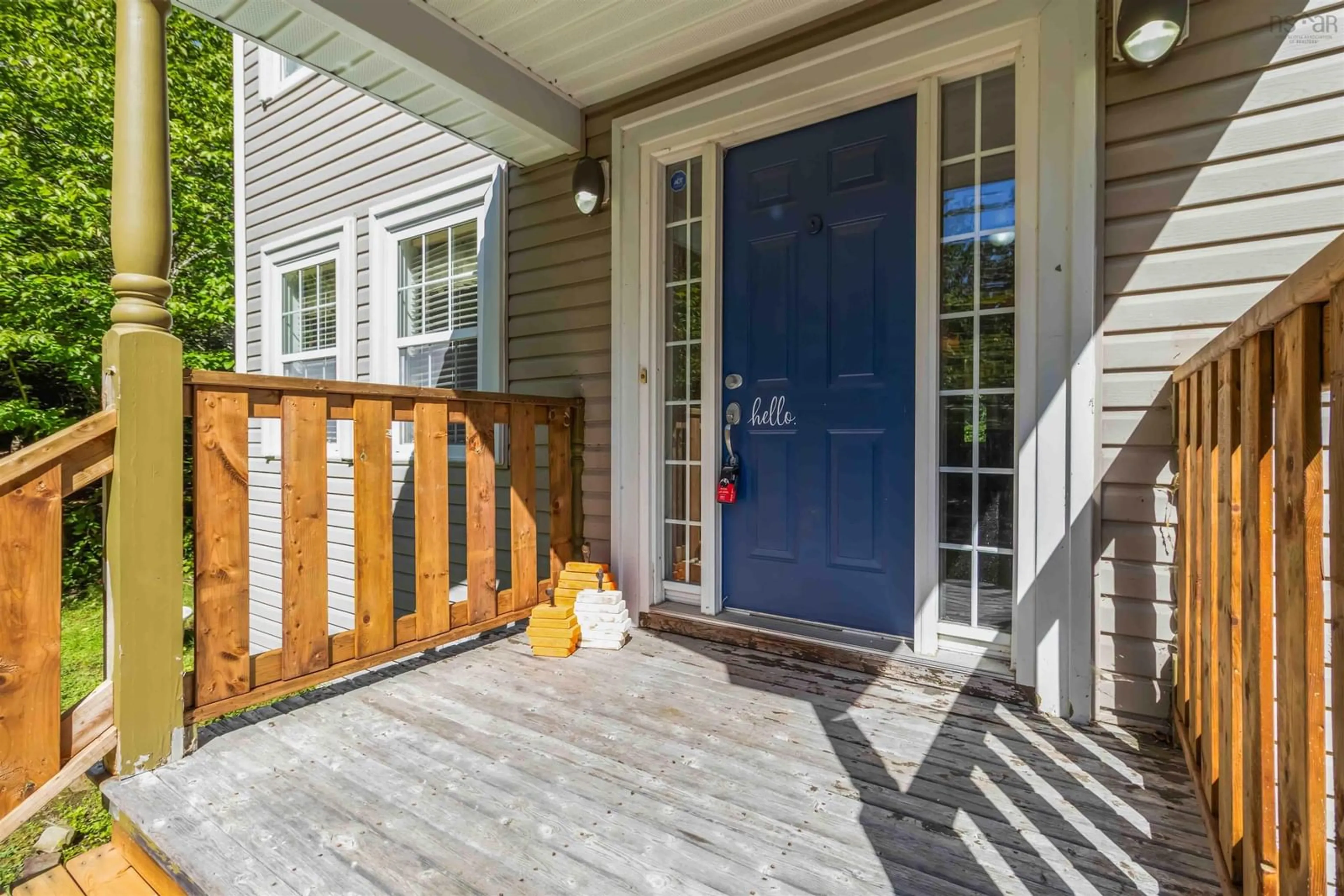 Indoor entryway for 35 Tomahawk Run, Hammonds Plains Nova Scotia B4B 1Z4