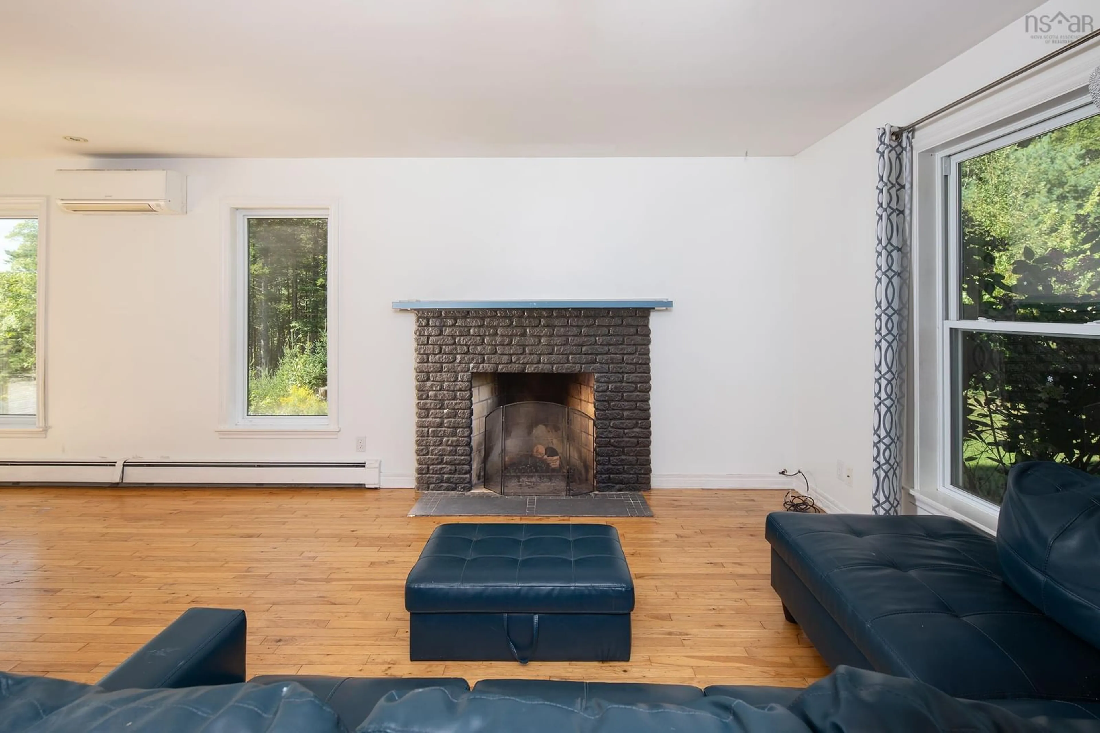Living room with furniture, unknown for 419 Lakewood Dr, Chester Grant Nova Scotia B0K 1L0