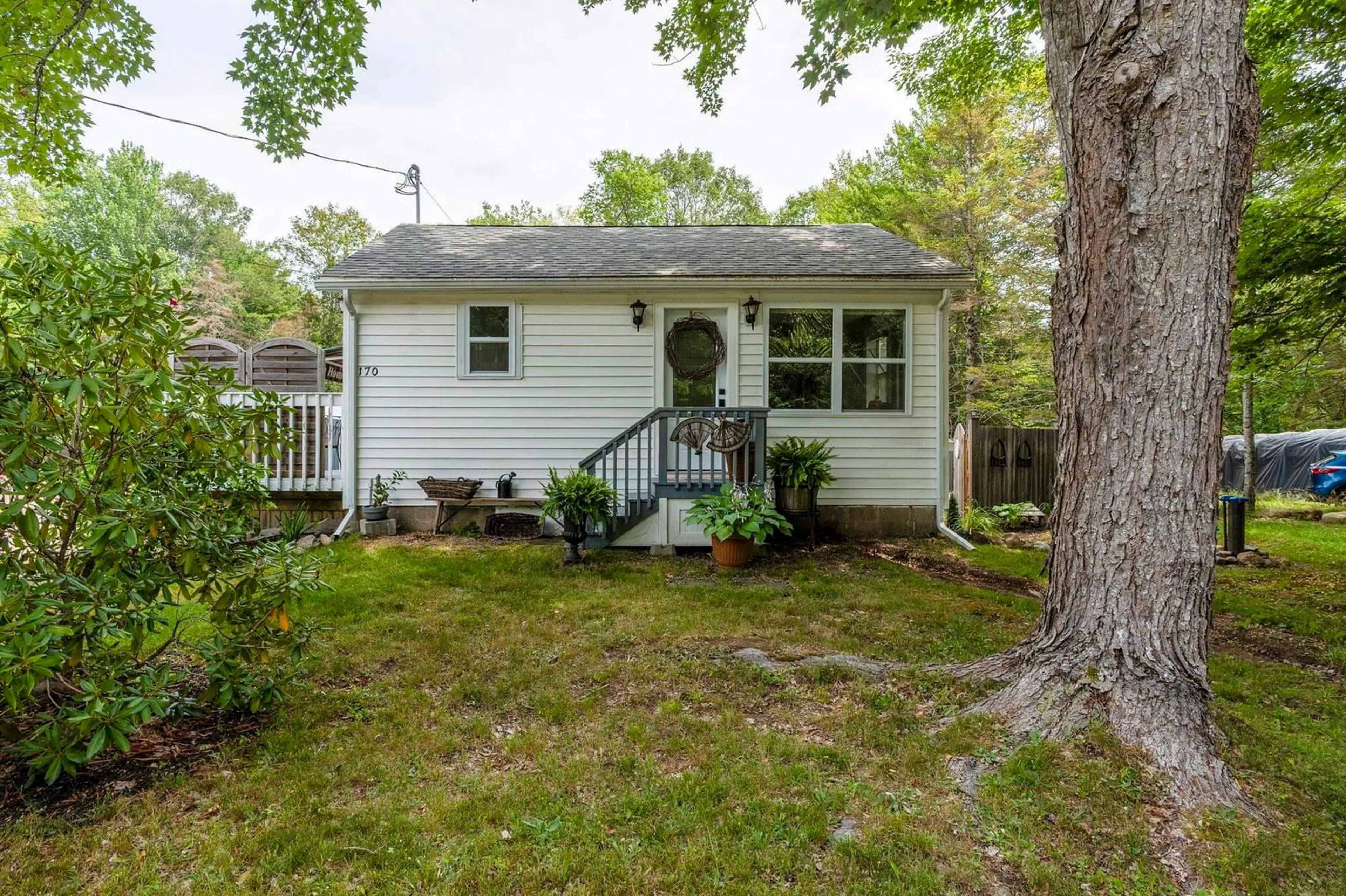 Home with vinyl exterior material, street for 170 Dodge Rd, Wilmot Nova Scotia B0P 1W0