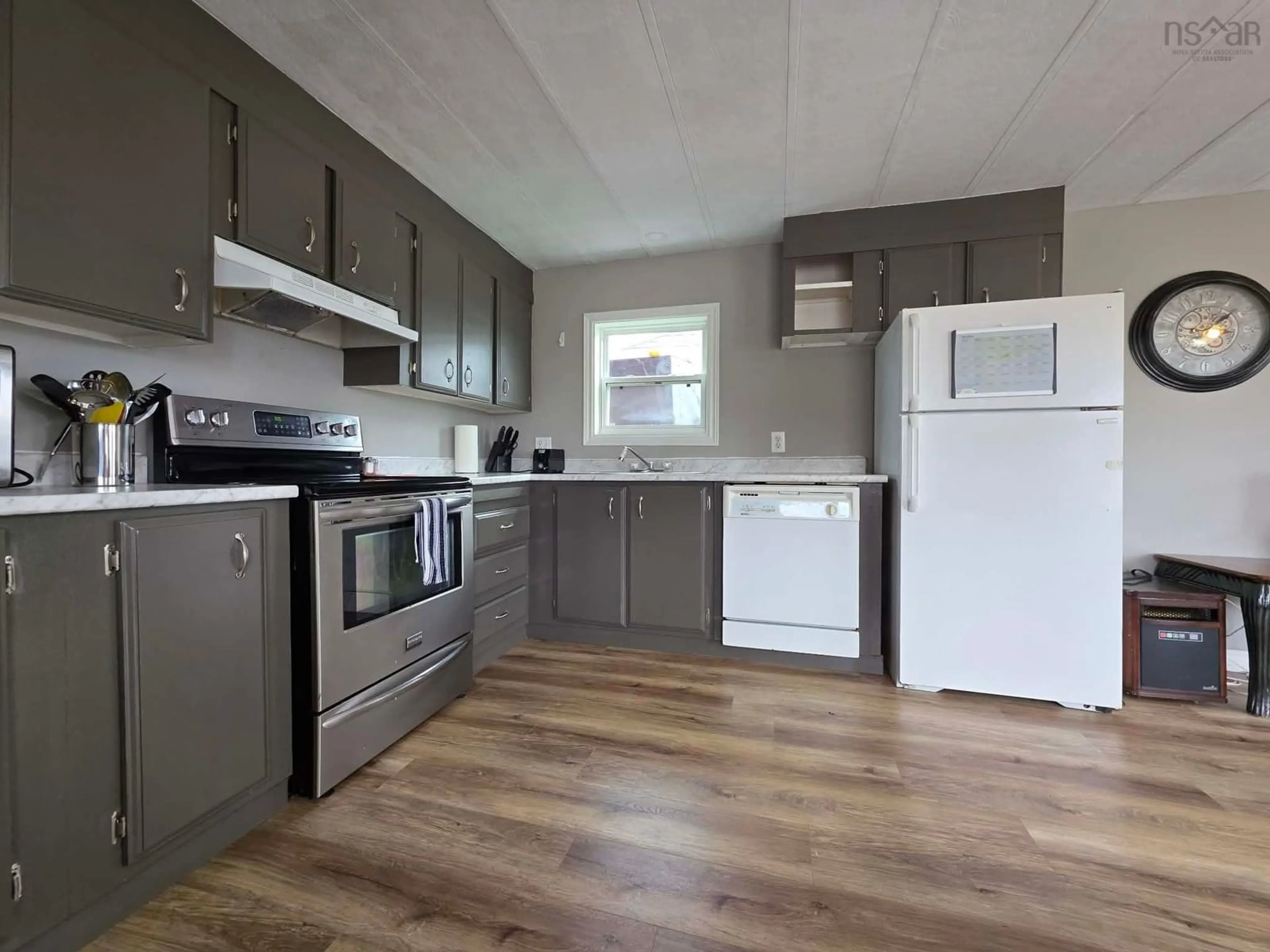 Standard kitchen, wood/laminate floor for 39 Andys Ave, Bible Hill Nova Scotia B2N 2W9