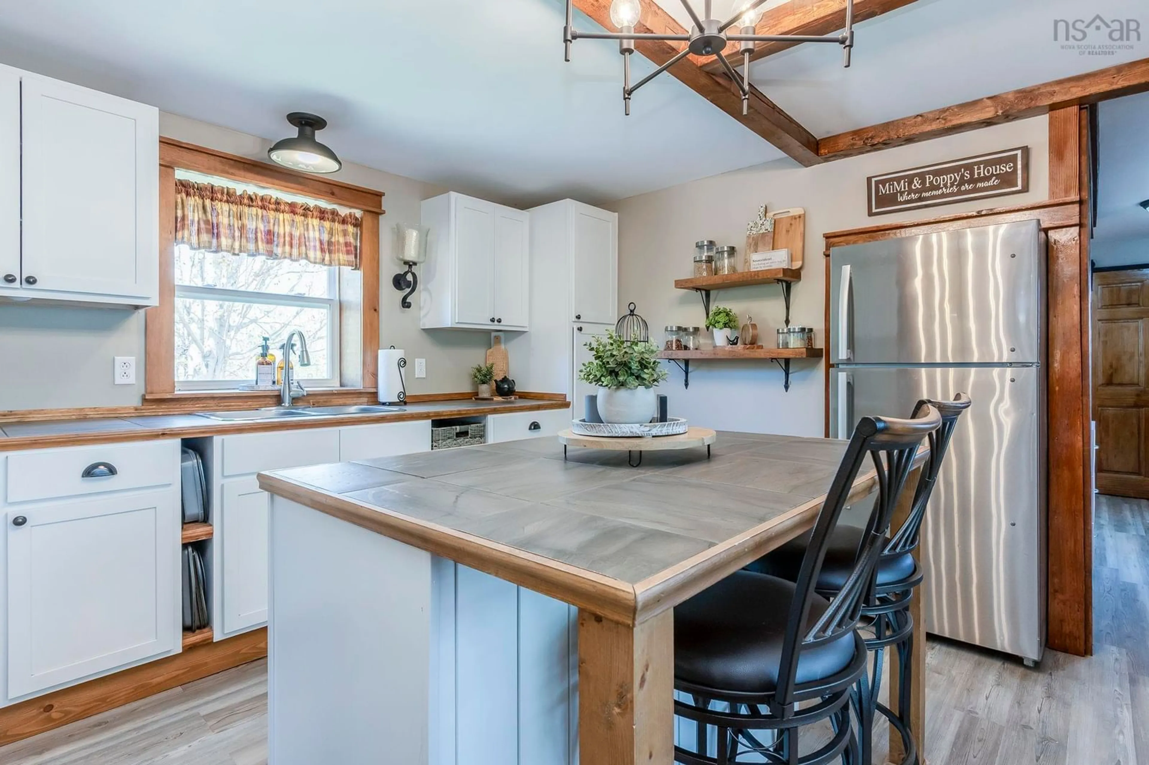 Open concept kitchen, ceramic/tile floor for 66 Warwick St, Digby Nova Scotia B0V 1A0