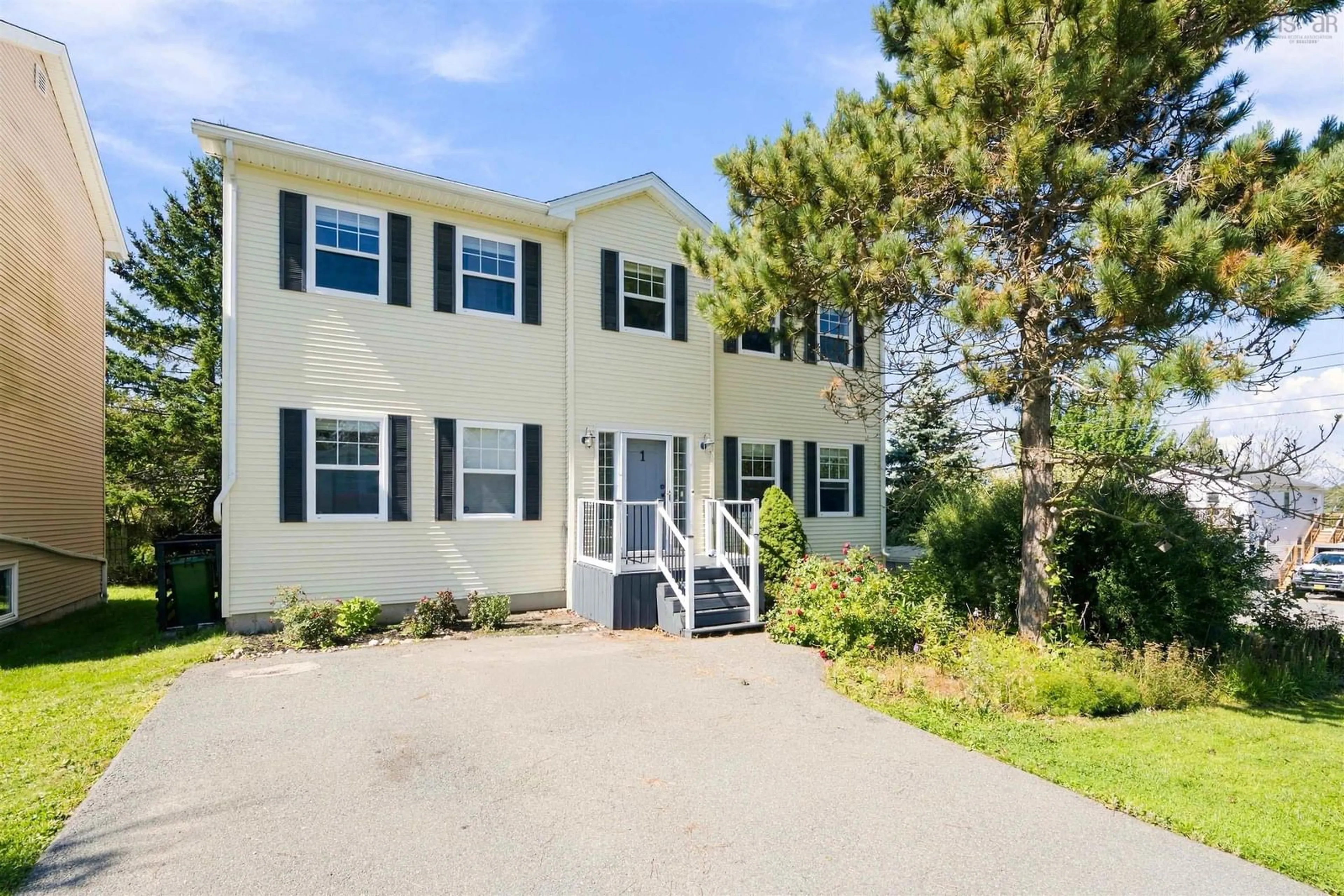 Home with vinyl exterior material, water/lake/river/ocean view for 1 Gordon St, Bedford Nova Scotia B4A 2N6