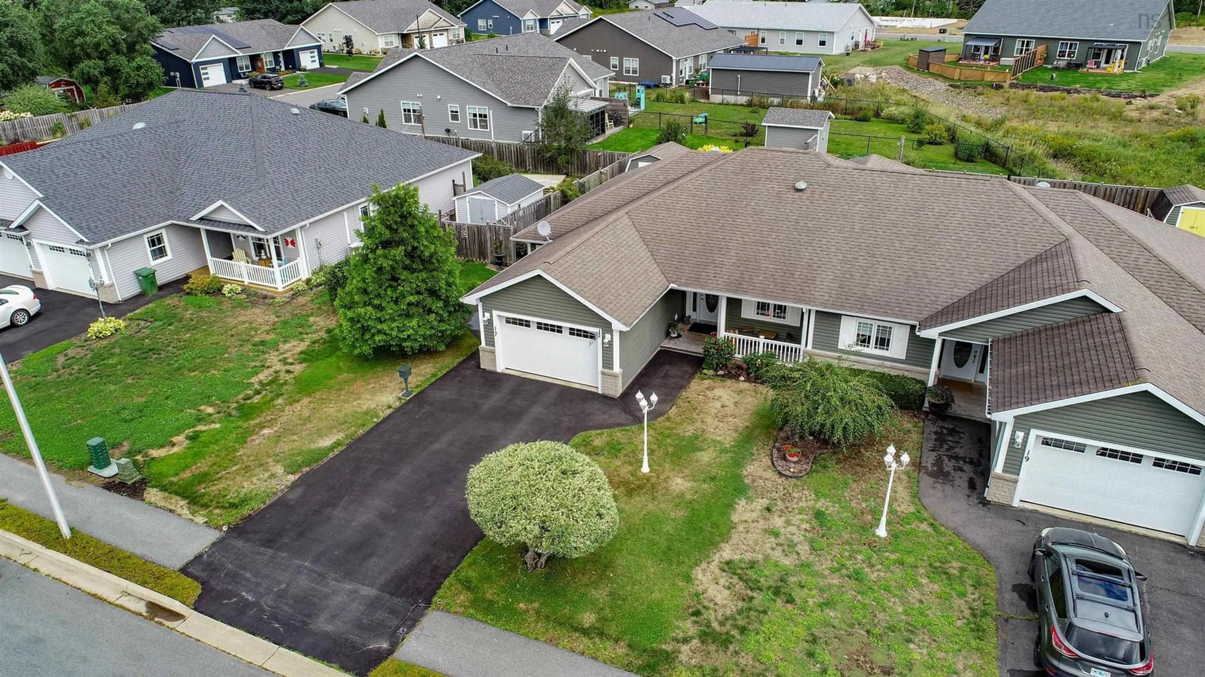 A pic from outside/outdoor area/front of a property/back of a property/a pic from drone, street for 17 Beckwith Dr, Berwick Nova Scotia B0P 1E0