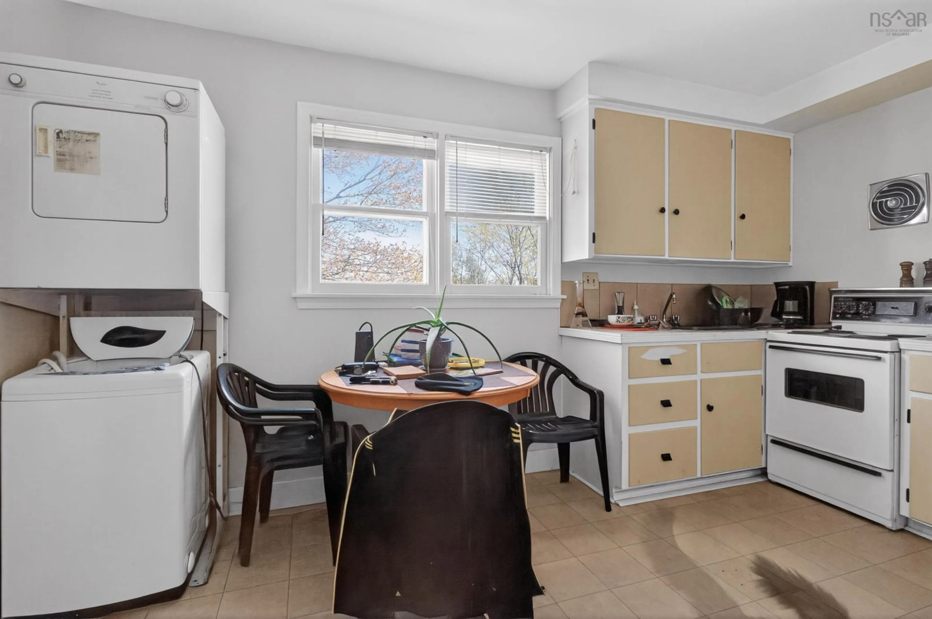Standard kitchen, unknown for 41 Park St, Truro Nova Scotia B2N 3J5