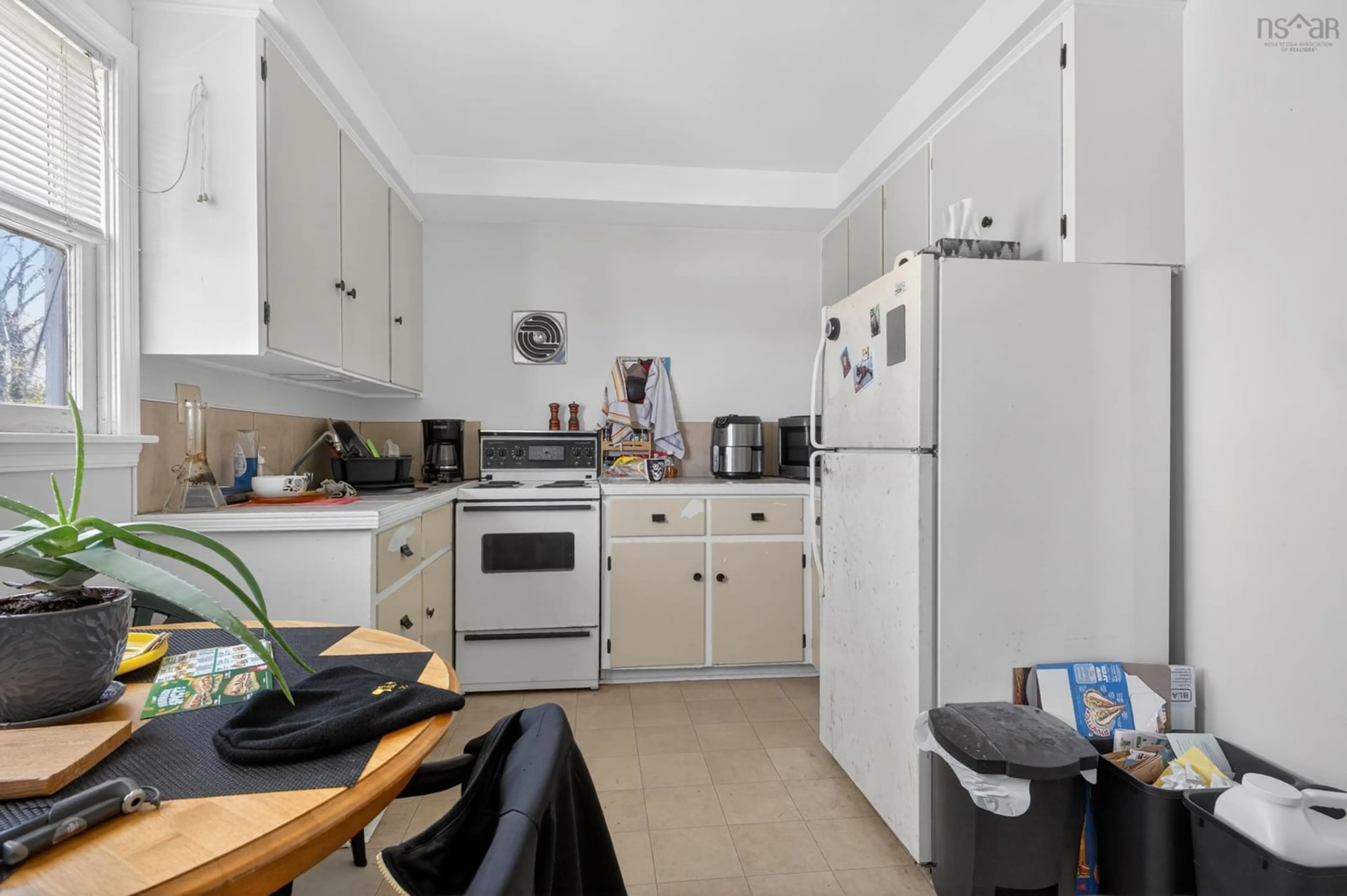 Standard kitchen, unknown for 41 Park St, Truro Nova Scotia B2N 3J5