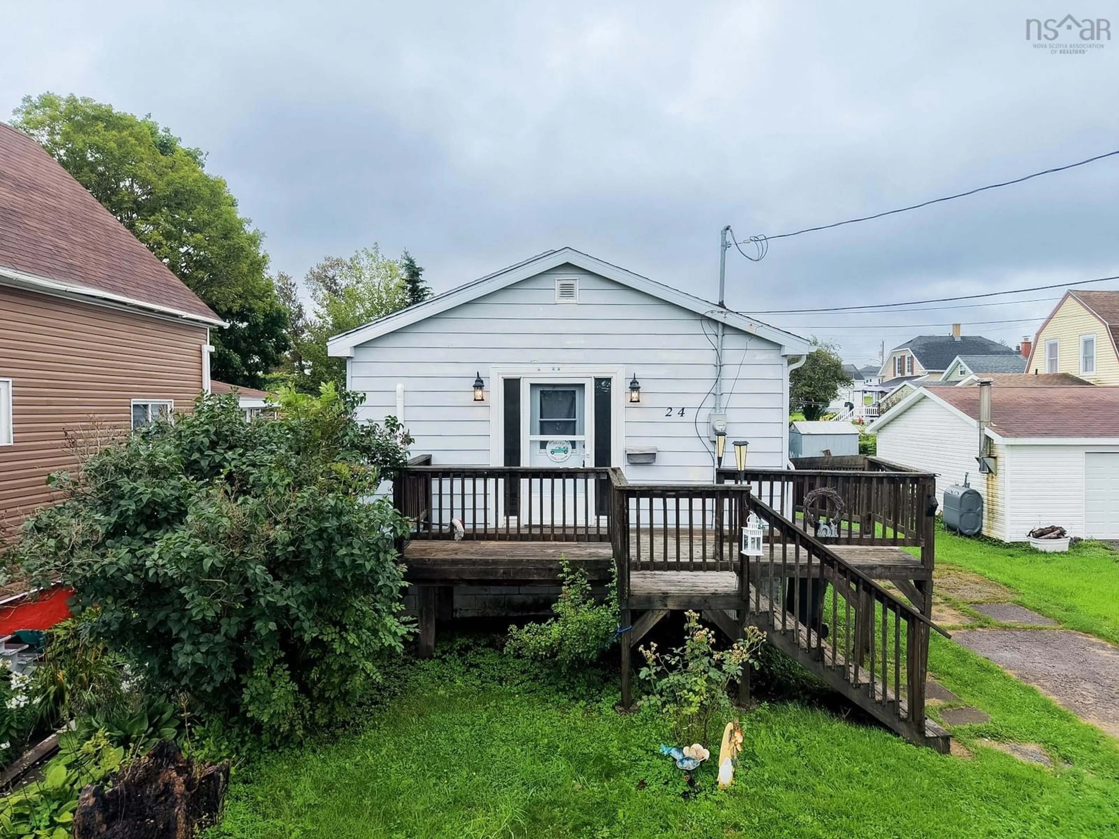 A pic from outside/outdoor area/front of a property/back of a property/a pic from drone, street for Beech St #24, Sydney Nova Scotia B1P 3B4