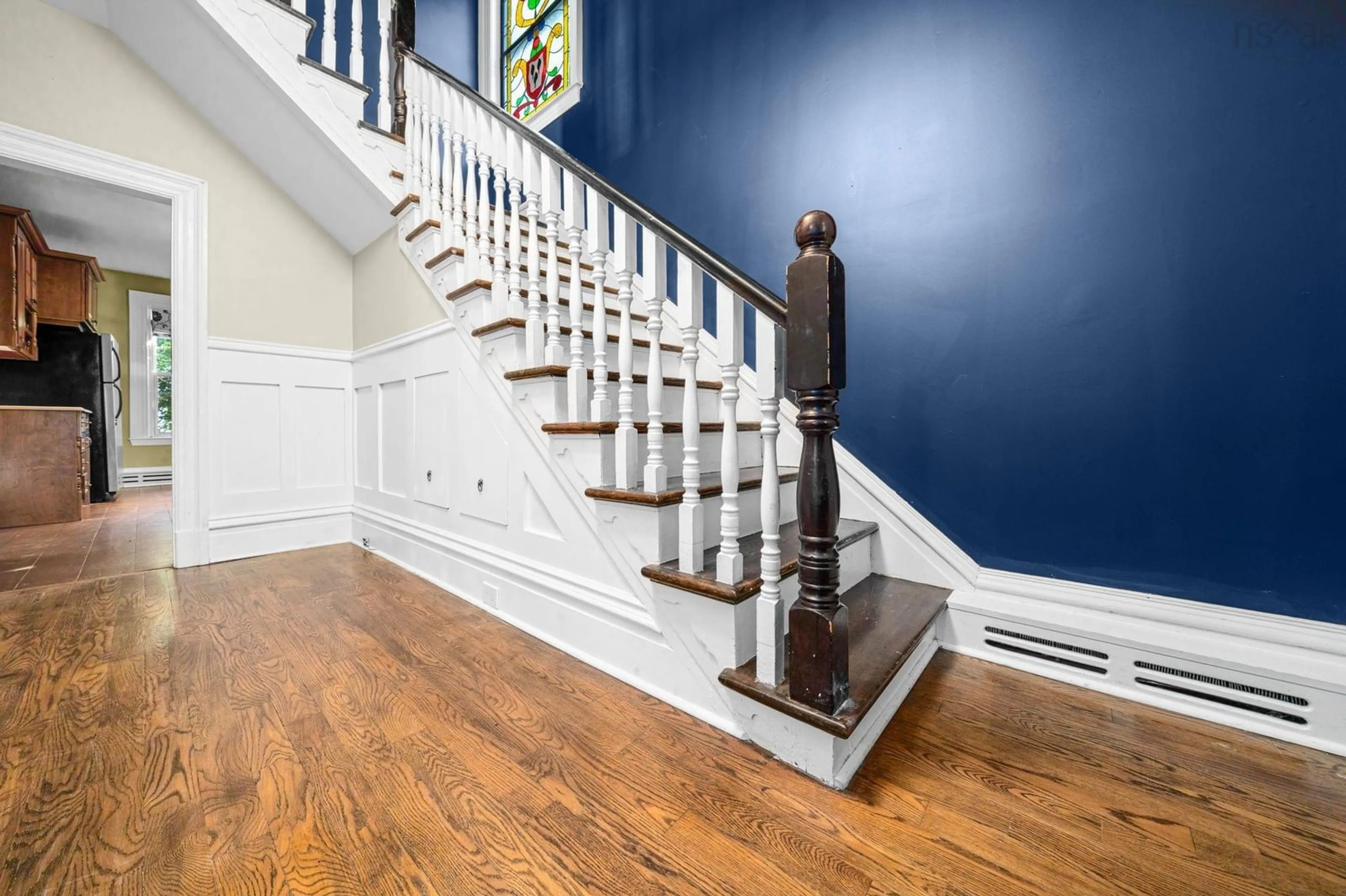 Stairs for 2615 Fuller Terr, Halifax Nova Scotia B3K 3V8
