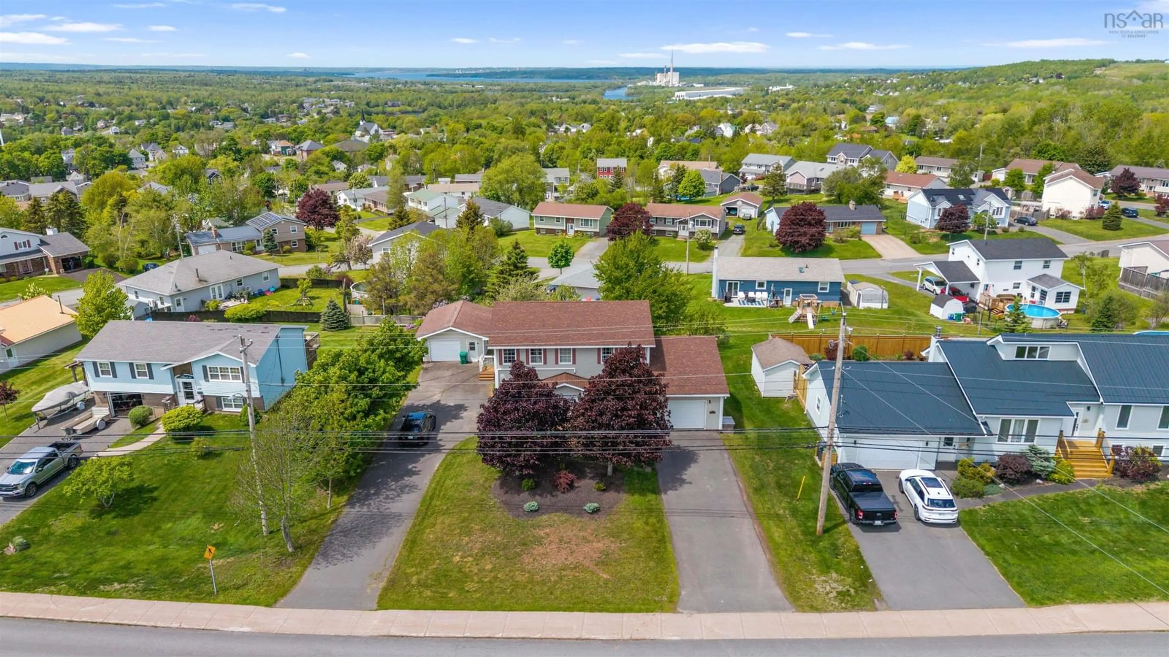 A pic from outside/outdoor area/front of a property/back of a property/a pic from drone, unknown for 320 Mountain Rd, New Glasgow Nova Scotia B2H 5W1