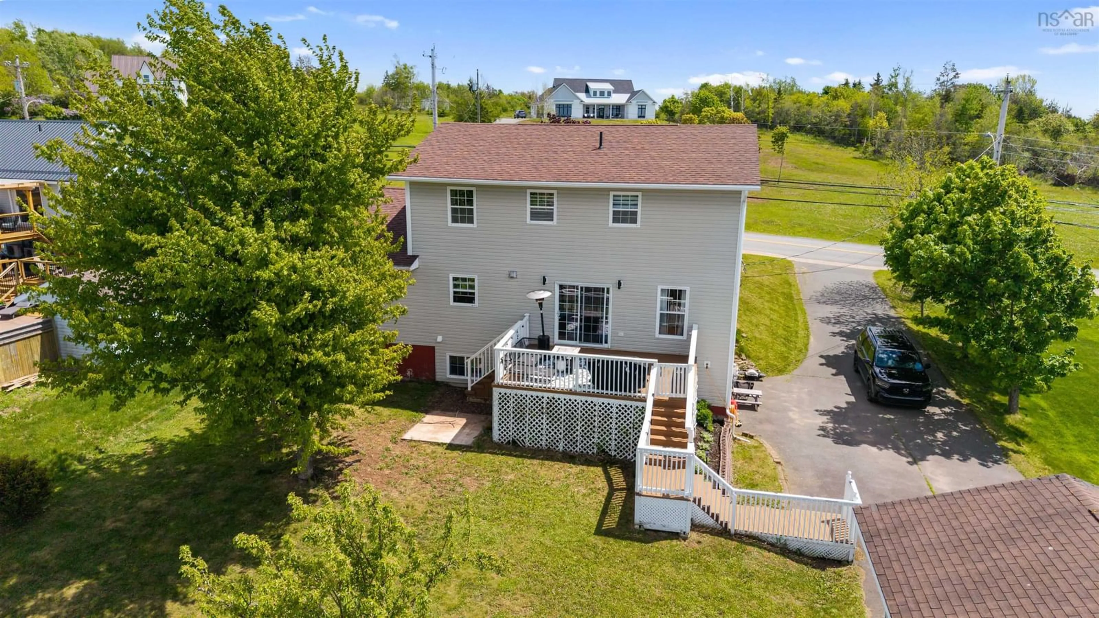 A pic from outside/outdoor area/front of a property/back of a property/a pic from drone, building for 320 Mountain Rd, New Glasgow Nova Scotia B2H 5W1