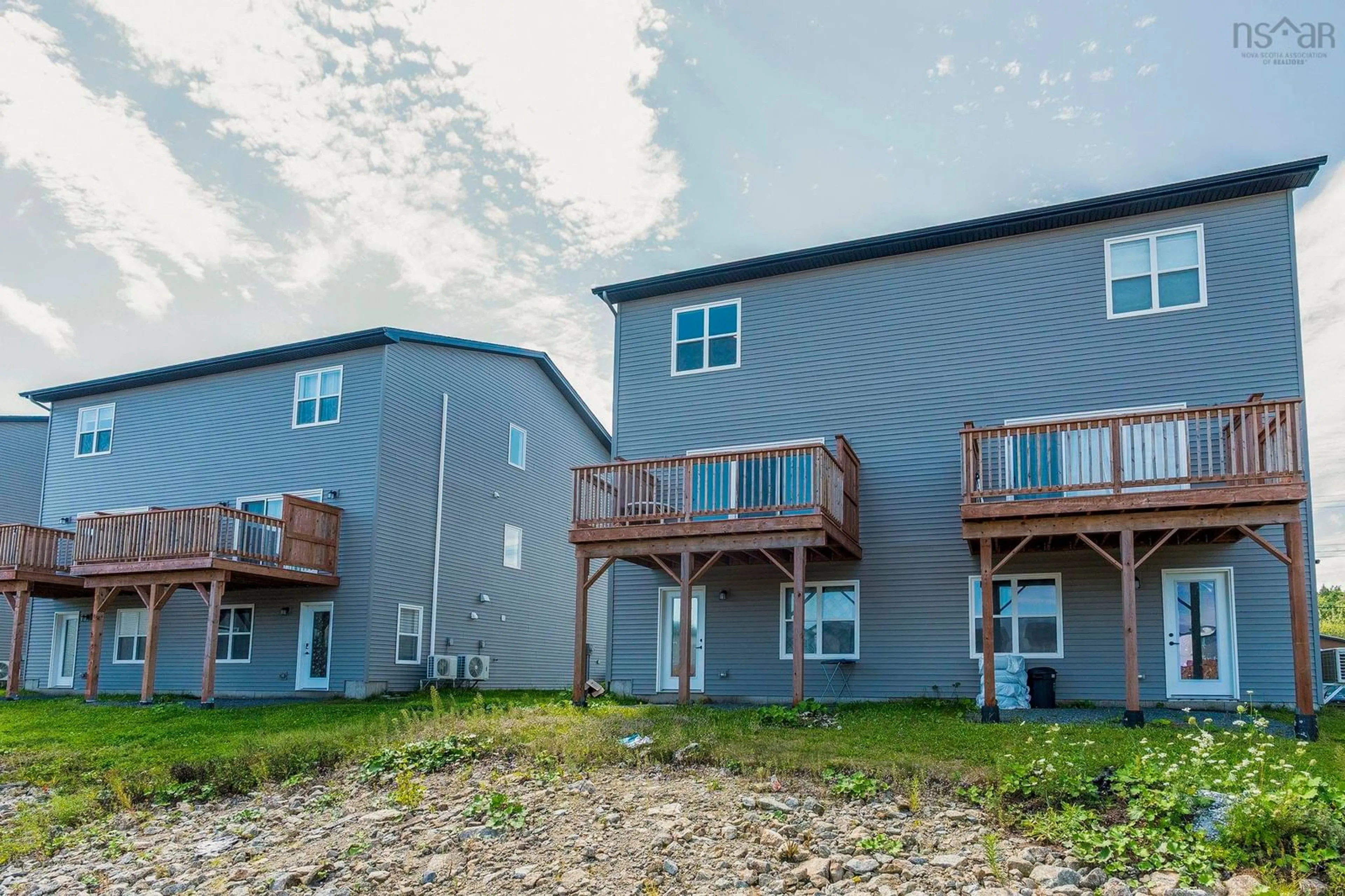 A pic from outside/outdoor area/front of a property/back of a property/a pic from drone, water/lake/river/ocean view for 78 Honeygold Dr, Halifax Nova Scotia B3R 0G2