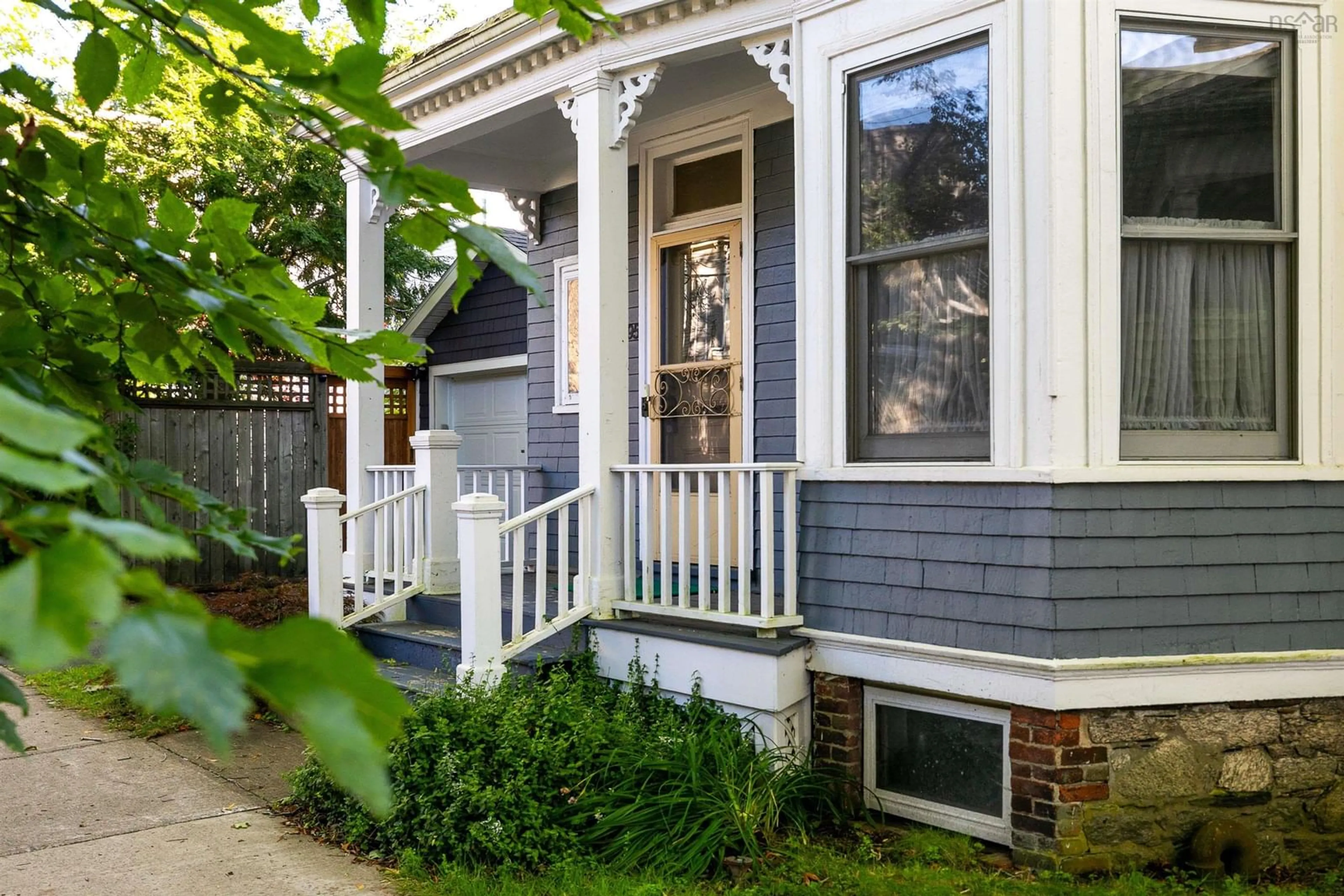 Home with vinyl exterior material, street for 1695 Edward St, Halifax Nova Scotia B3H 3J2