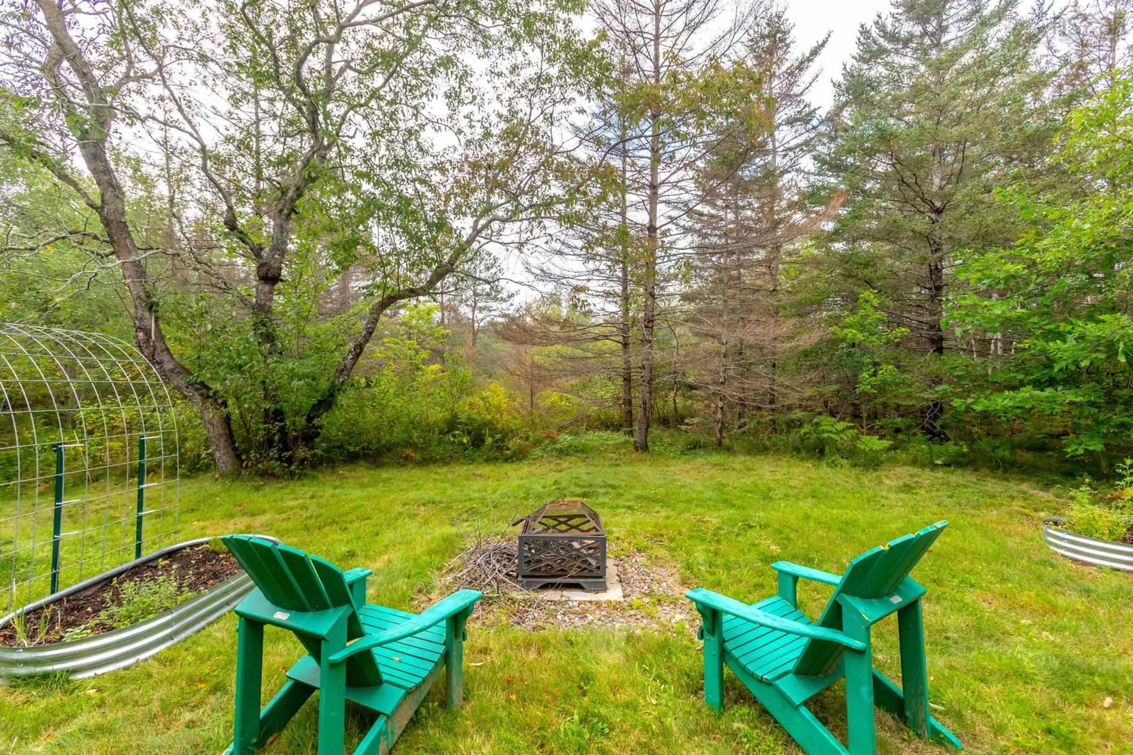 Patio, forest/trees view for 1 Old Runway Dr, Nictaux Nova Scotia B0S 1P0