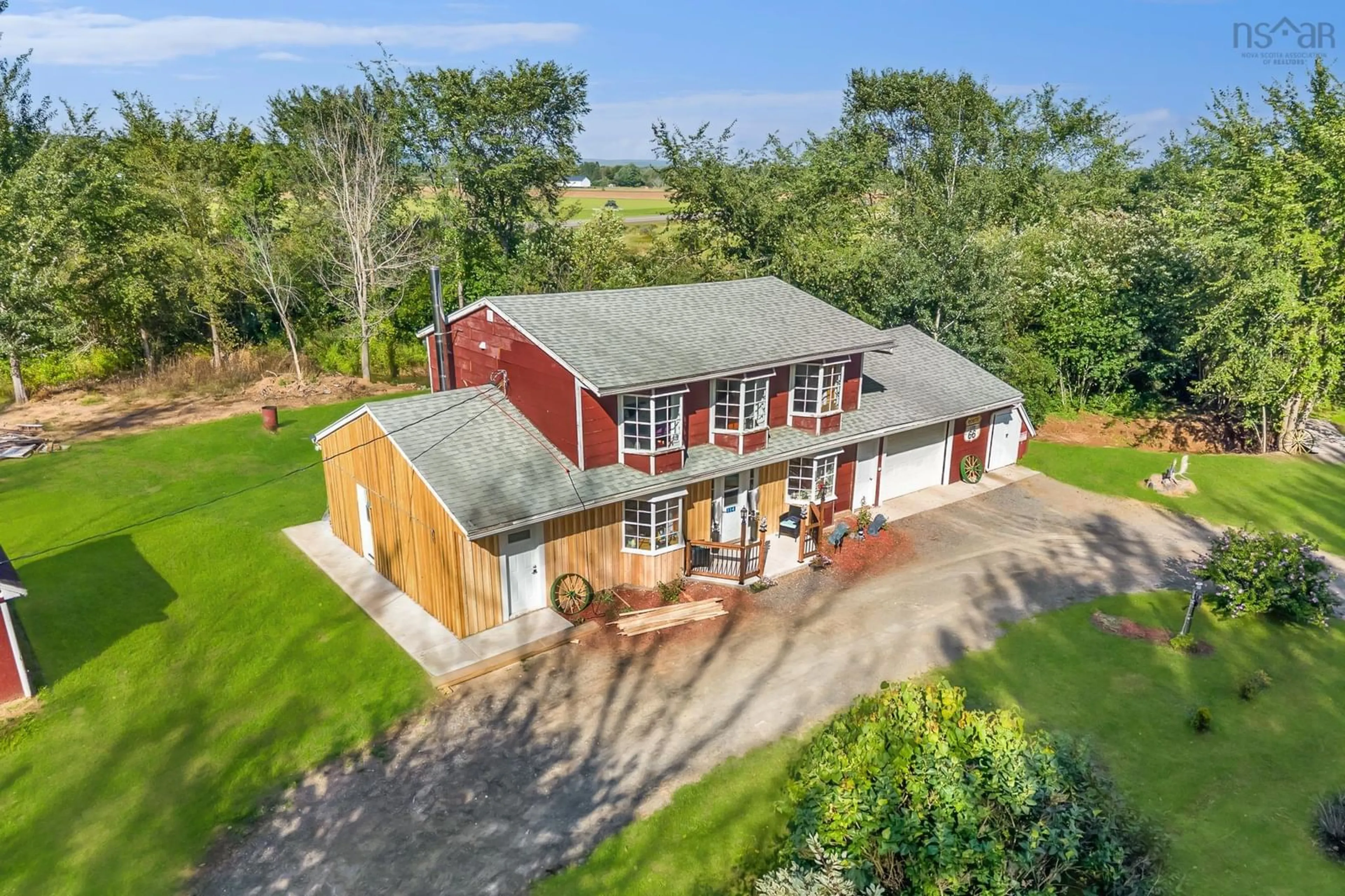 A pic from outside/outdoor area/front of a property/back of a property/a pic from drone, building for 114 Bog Rd, Berwick West Nova Scotia B0P 1E0