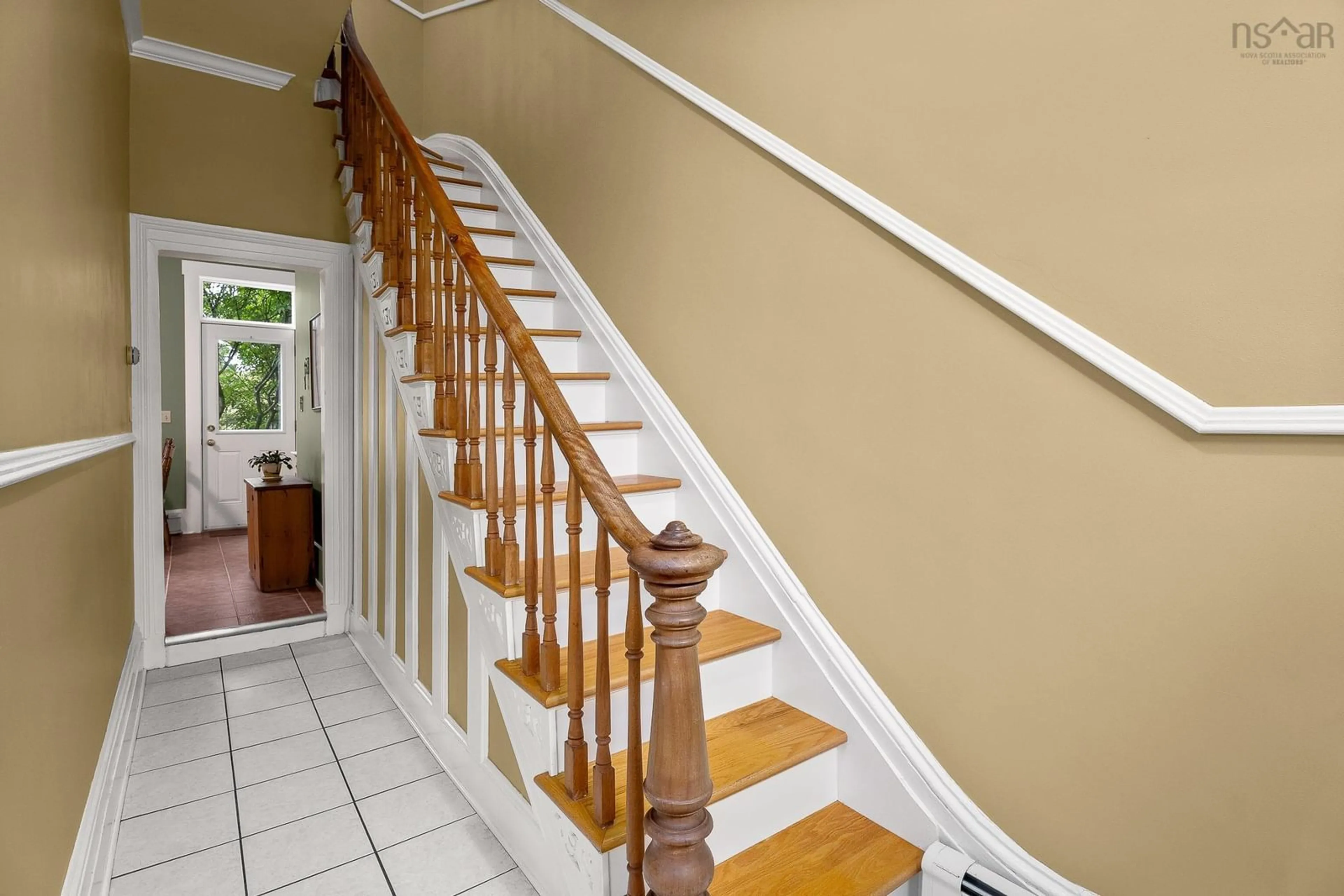 Stairs for 2365 Agricola St, Halifax Nova Scotia B3K 4B7