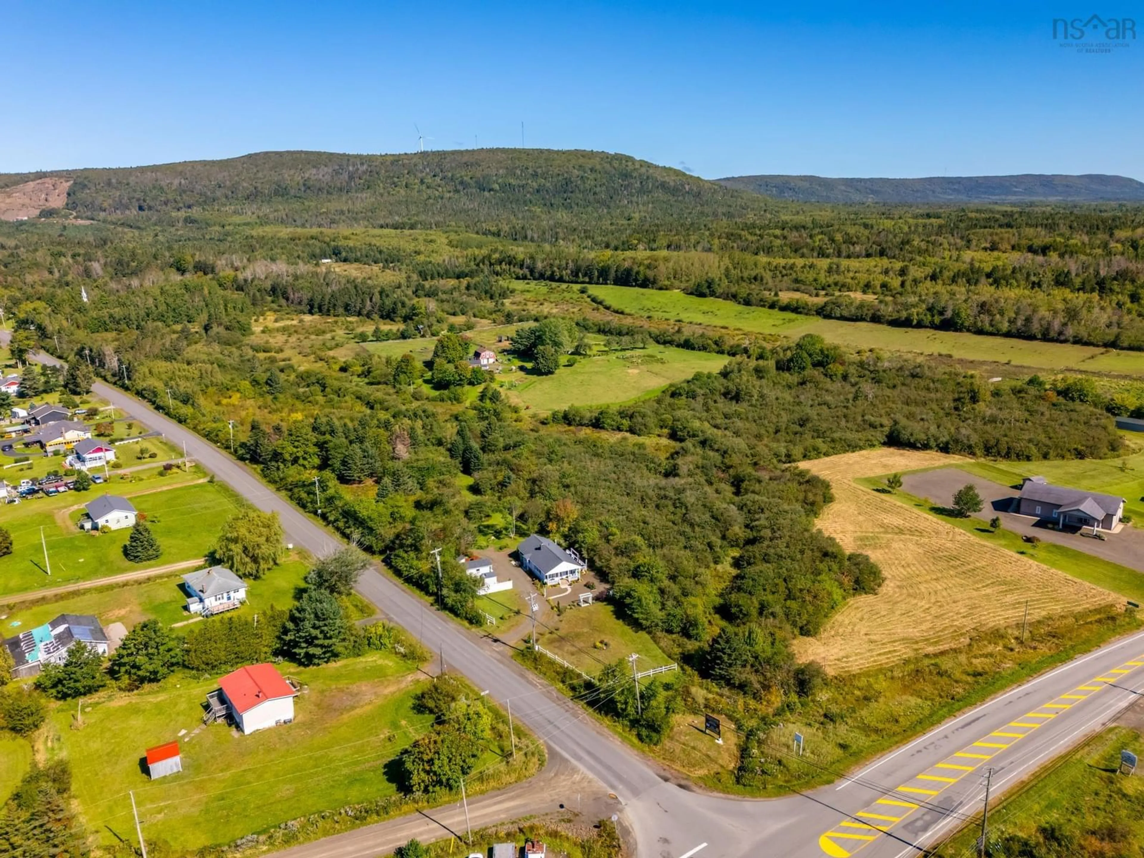 A pic from outside/outdoor area/front of a property/back of a property/a pic from drone, mountain view for 18 Parker Mountain Rd, Granville Ferry Nova Scotia B0S 1A0