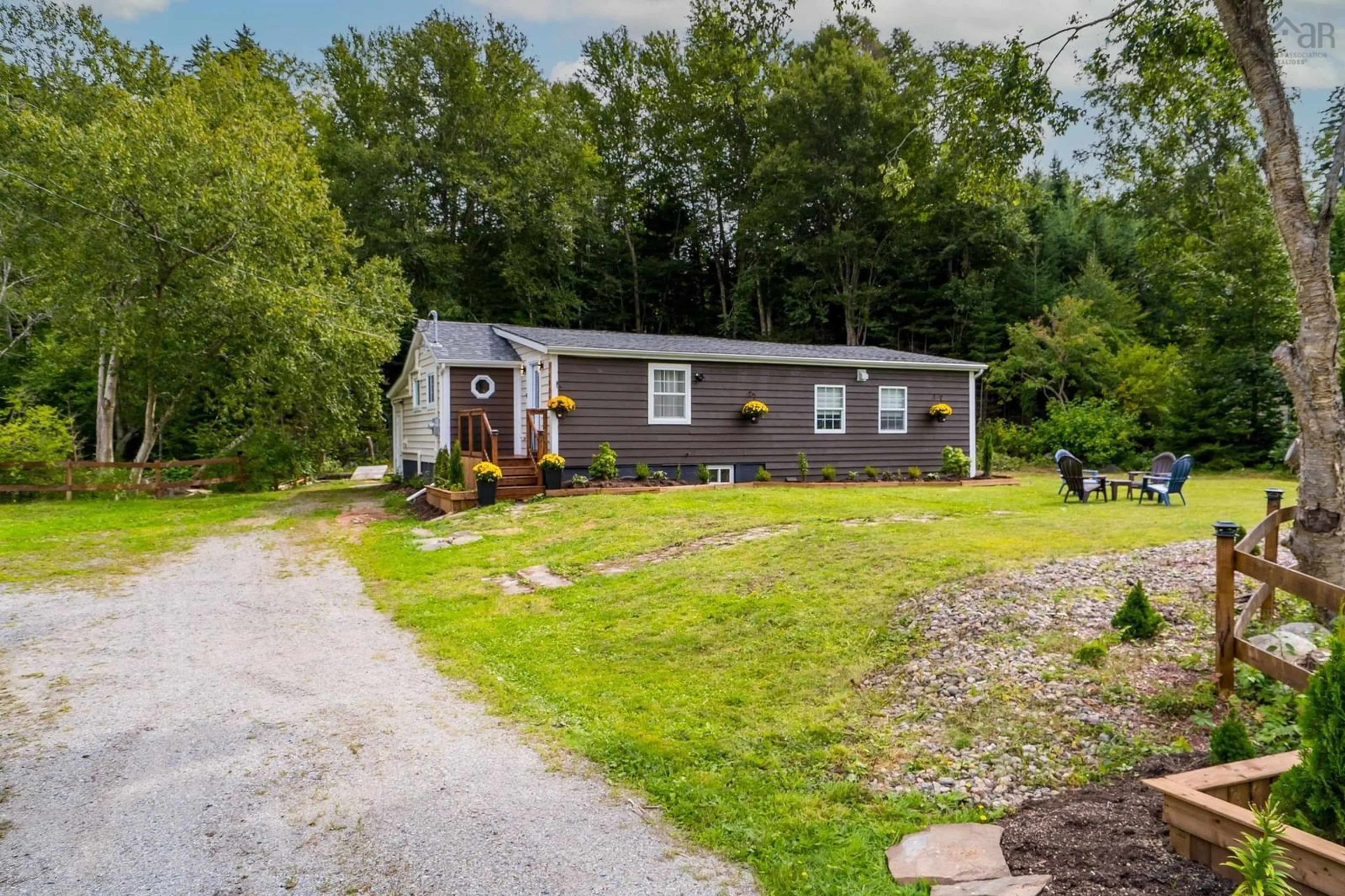 A pic from outside/outdoor area/front of a property/back of a property/a pic from drone, unknown for 10951 Peggy's Cove Rd, Seabright Nova Scotia B3Z 3C7