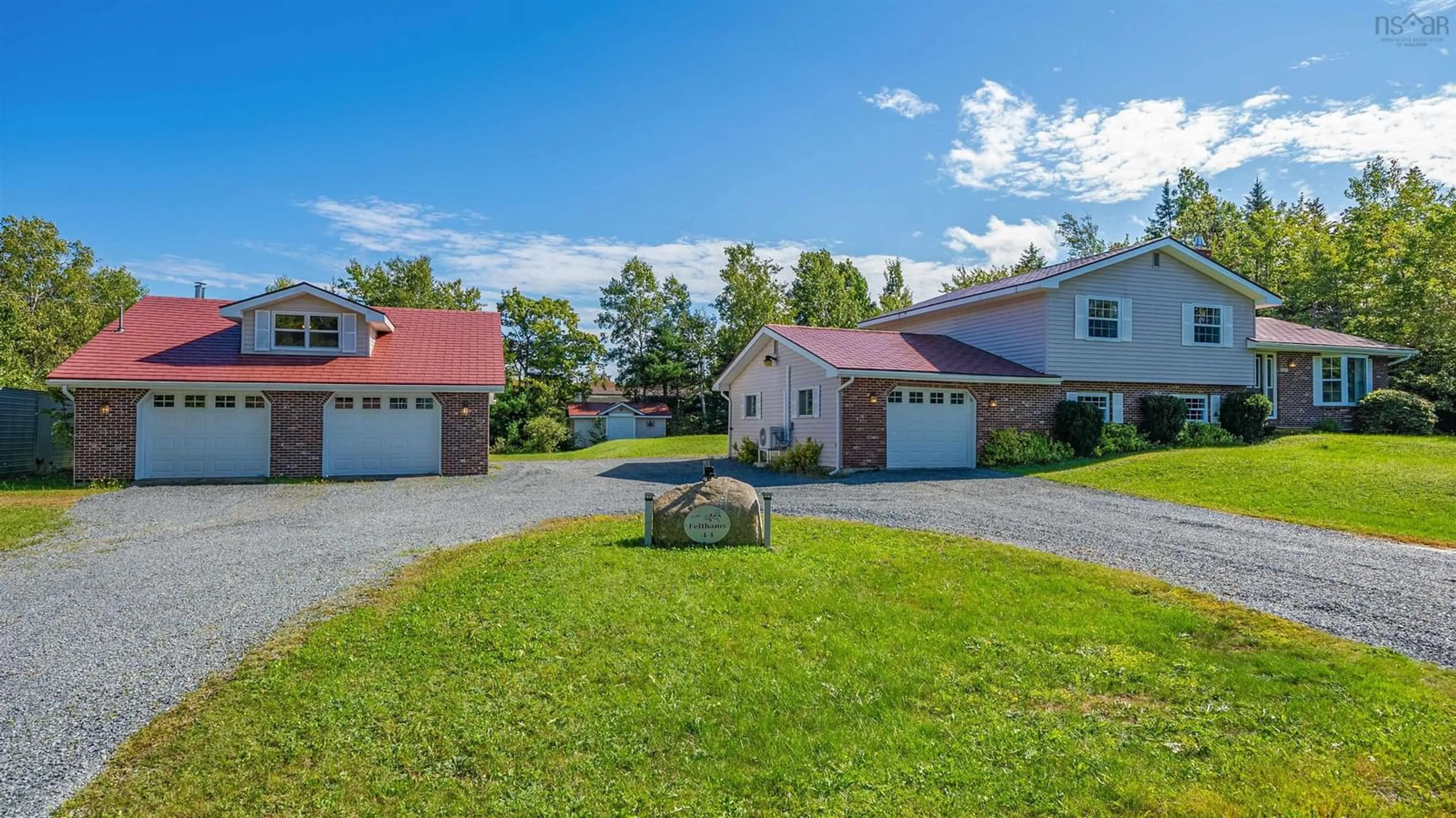 A pic from outside/outdoor area/front of a property/back of a property/a pic from drone, unknown for 44 Lake Dr, Mount Uniacke Nova Scotia B0N 1Z0