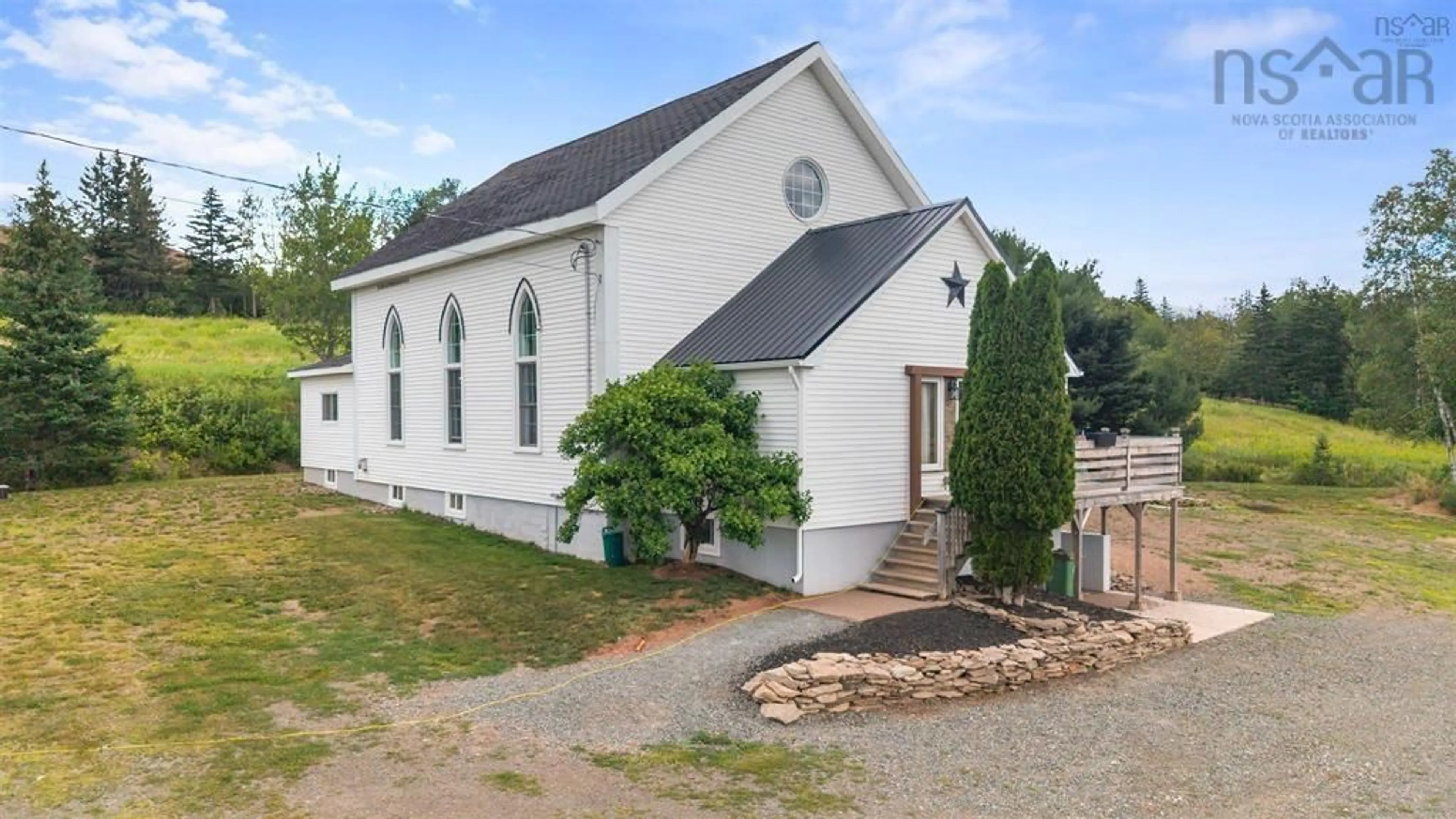 A pic from outside/outdoor area/front of a property/back of a property/a pic from drone, building for 10563 Highway 2, Springhill Nova Scotia B0M 1W0