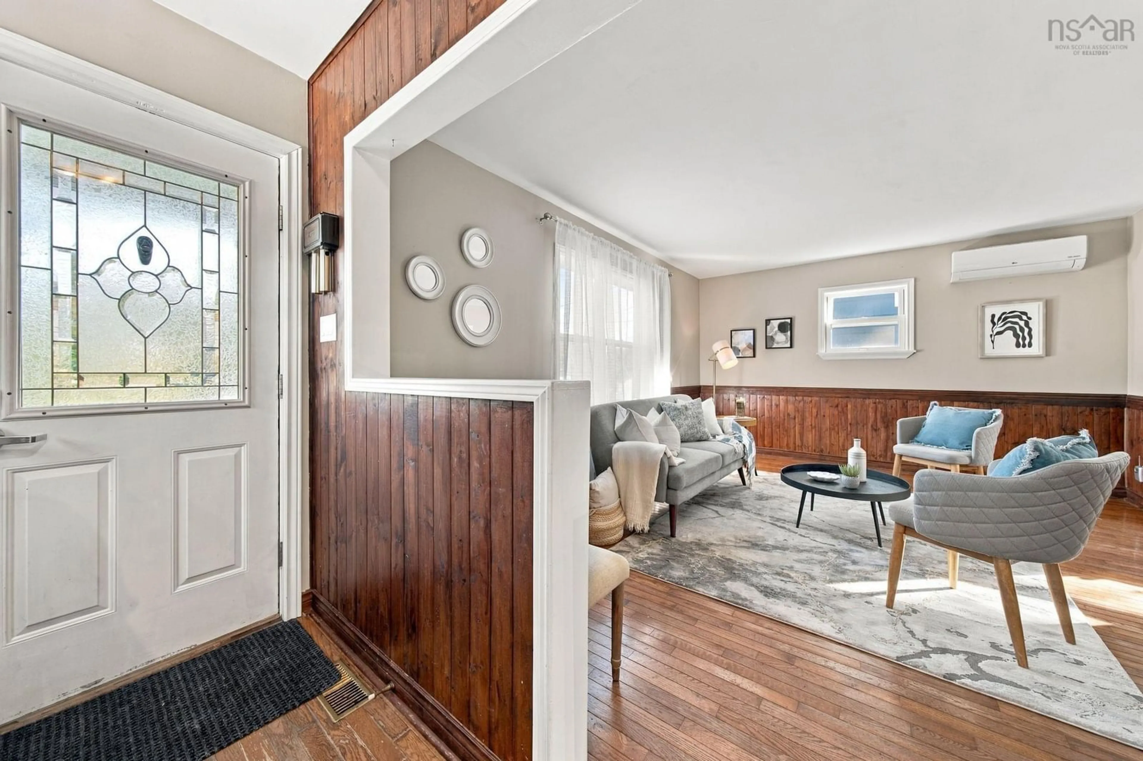 Indoor entryway for 82 Coronation Ave, Fairview Nova Scotia B2Y 3E7
