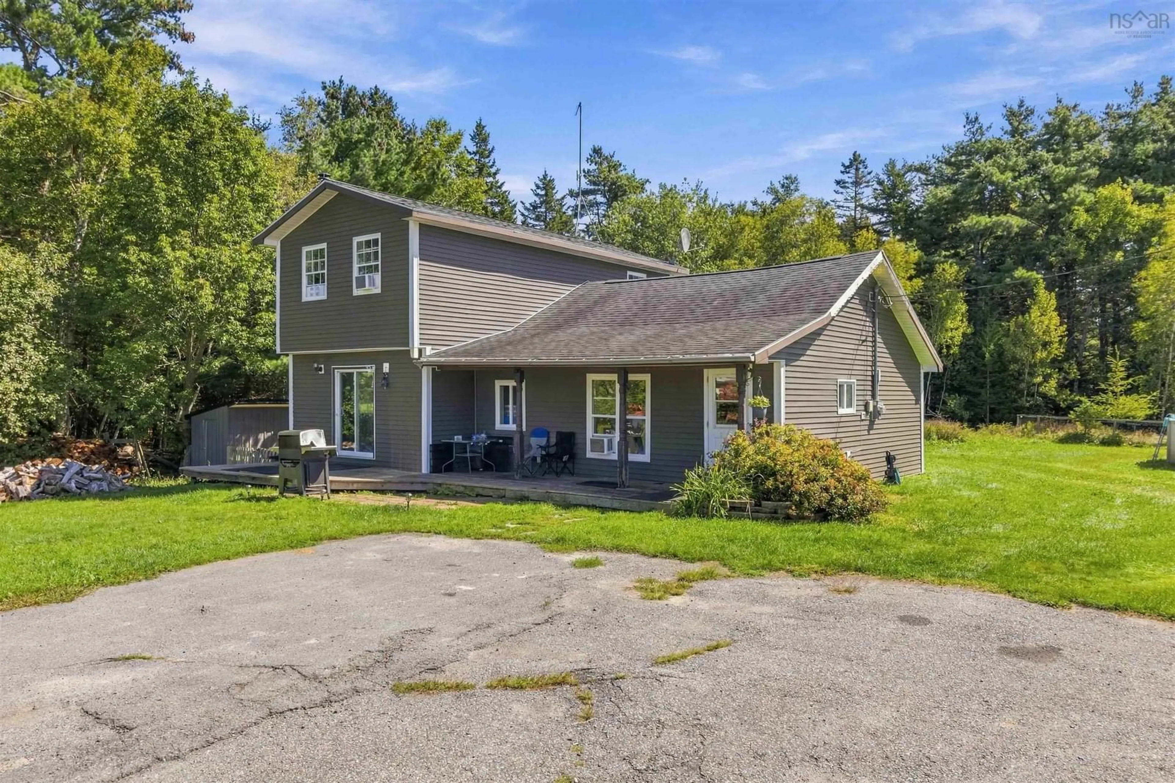 A pic from outside/outdoor area/front of a property/back of a property/a pic from drone, unknown for 2171 Lapland Road, Lapland Nova Scotia B4V 7T6