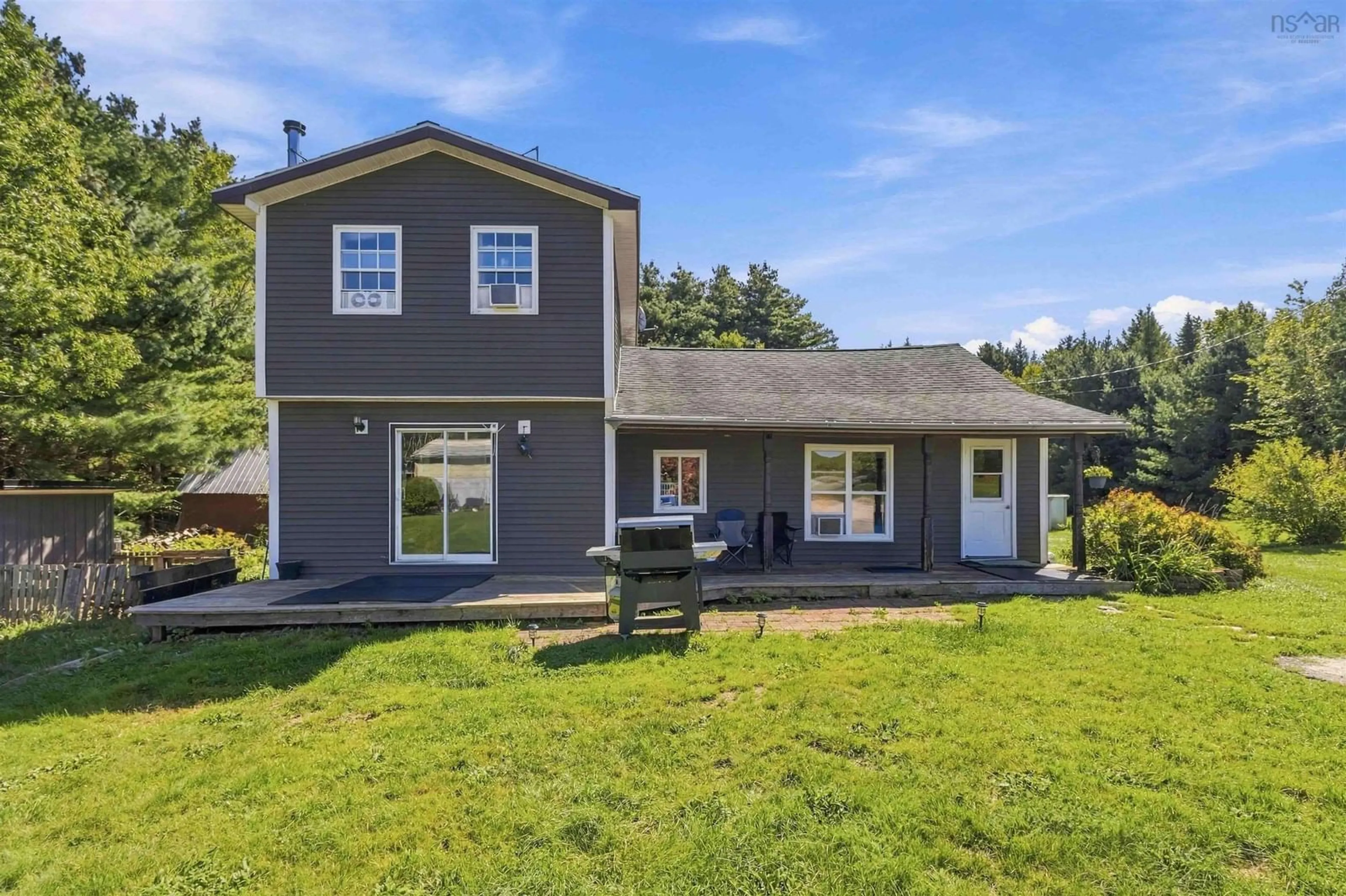 Home with vinyl exterior material, water/lake/river/ocean view for 2171 Lapland Road, Lapland Nova Scotia B4V 7T6