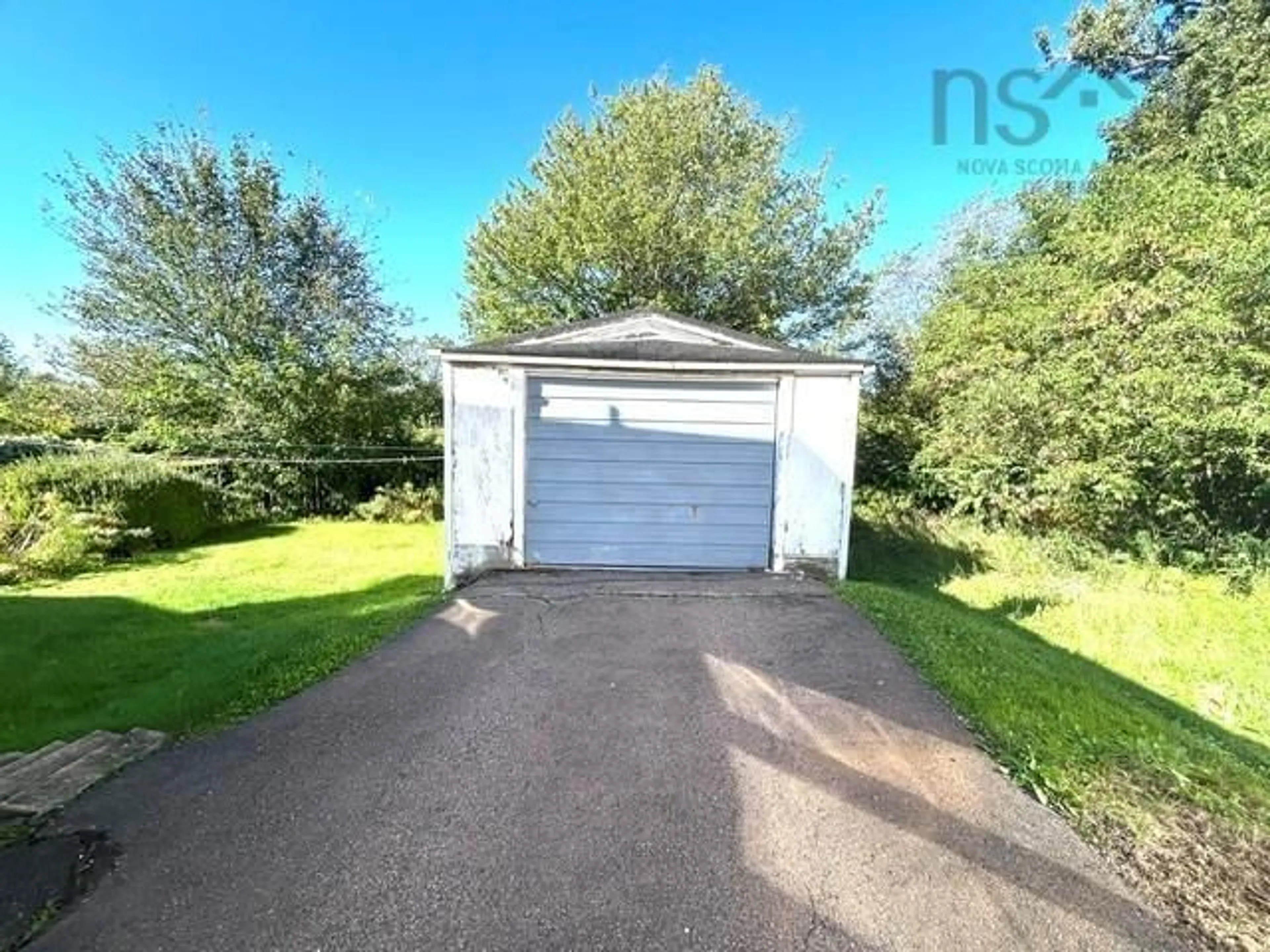 Shed for 1219 Prince St, Truro Nova Scotia B2N 1J3