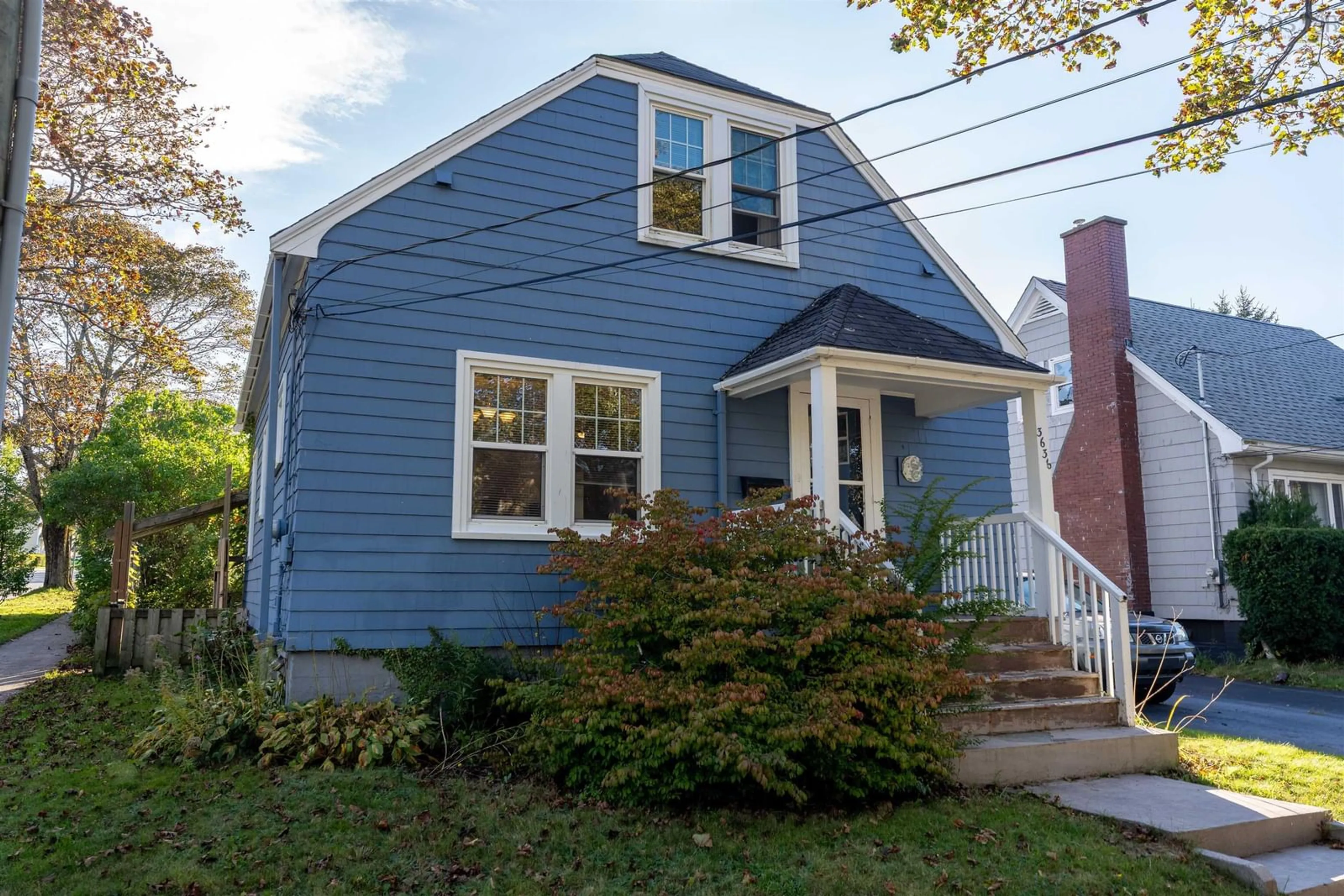 Home with vinyl exterior material, street for 3636 Leaman St, Halifax Nova Scotia B3K 4A1