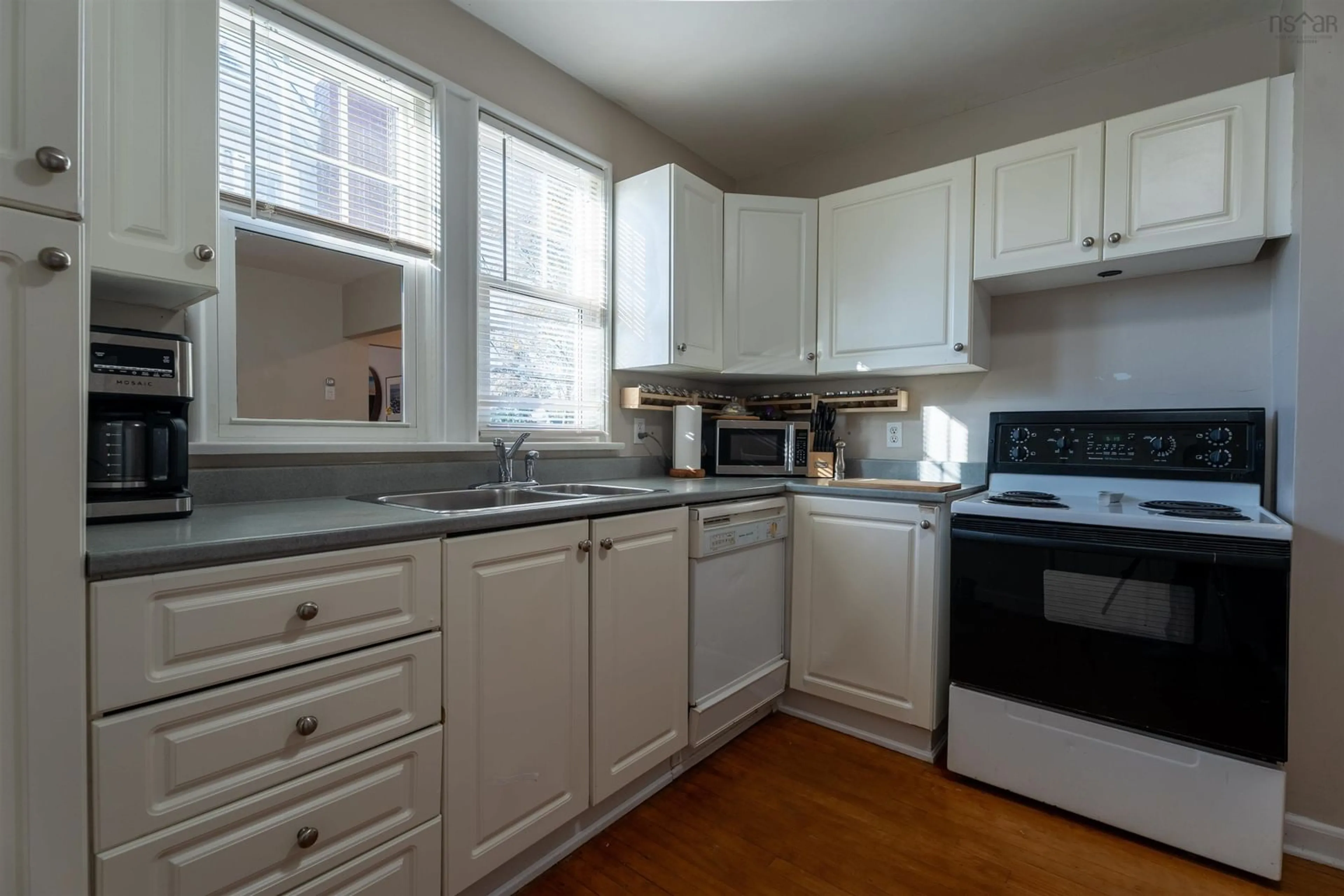 Standard kitchen, unknown for 3636 Leaman St, Halifax Nova Scotia B3K 4A1