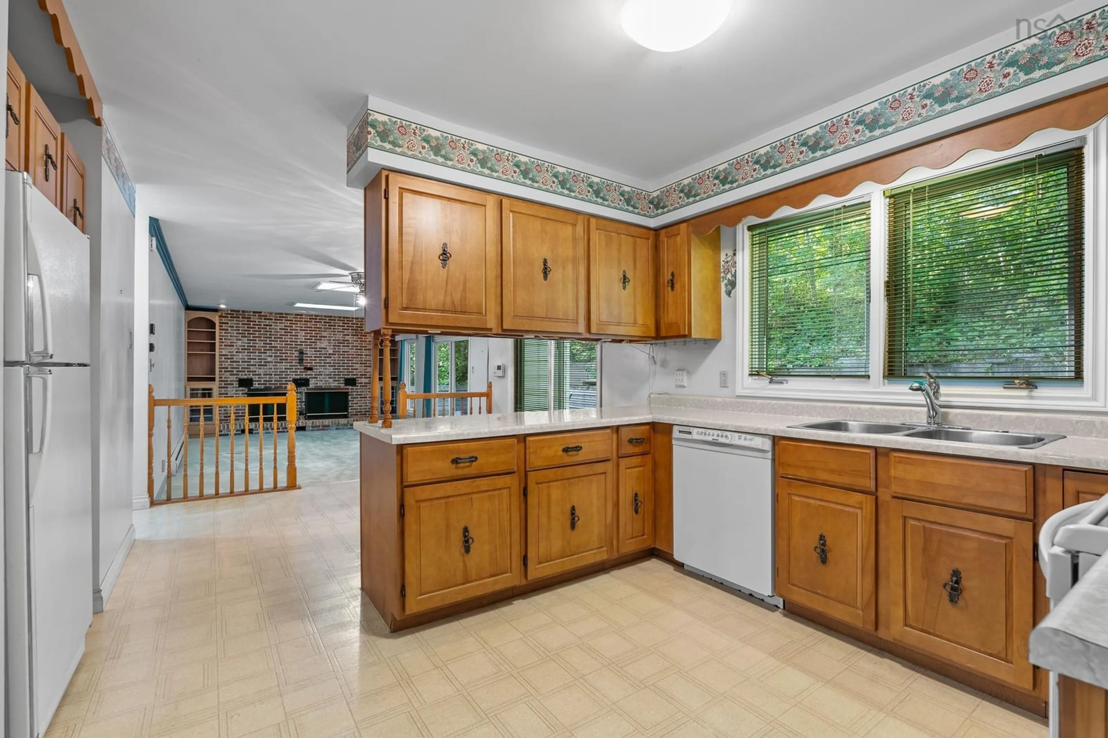 Standard kitchen, ceramic/tile floor for 74 Barrett Rd, Beaver Bank Nova Scotia B4G 1A9