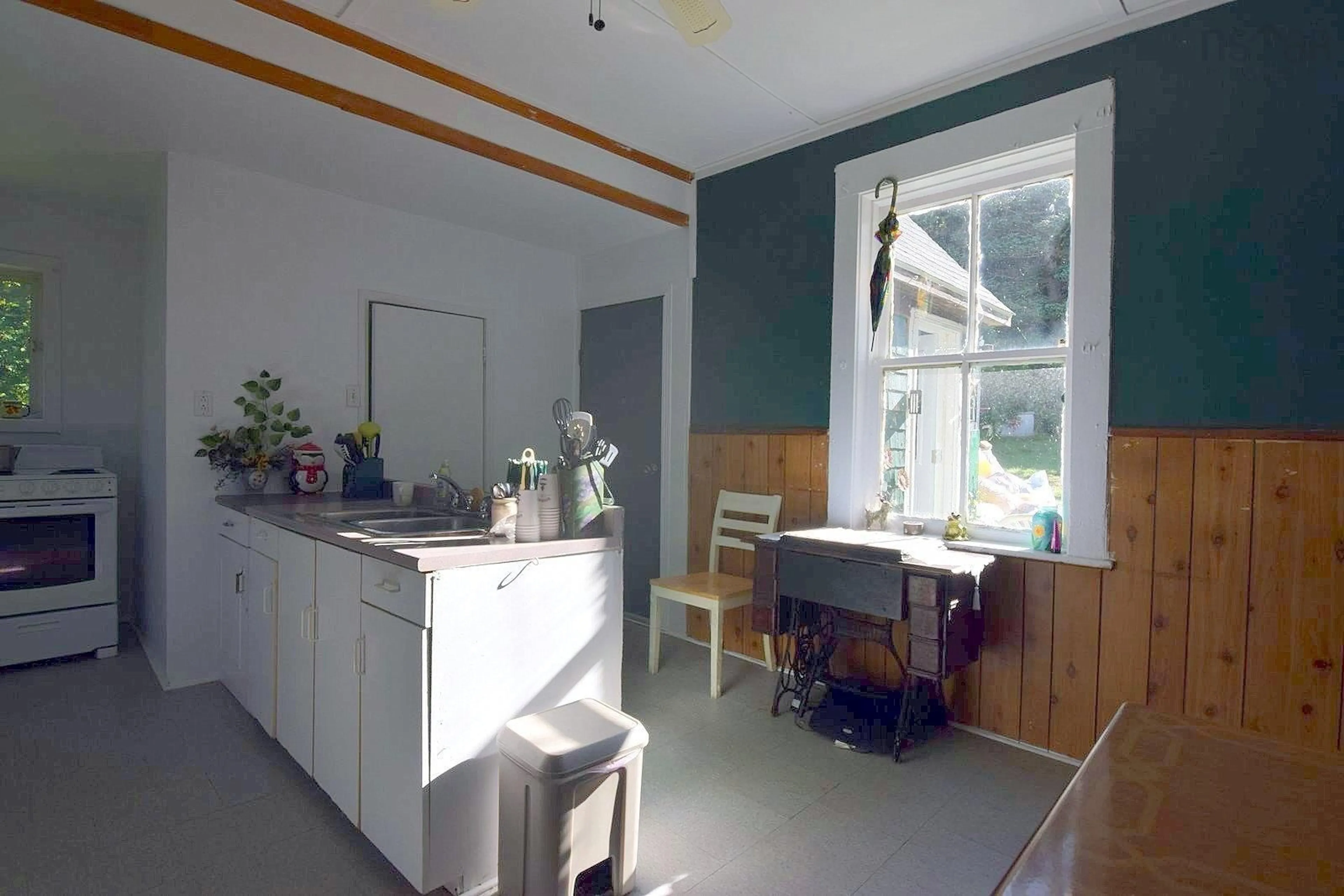 Standard kitchen, unknown for 14692 Hwy#19, Inverness Nova Scotia B0E 1N0