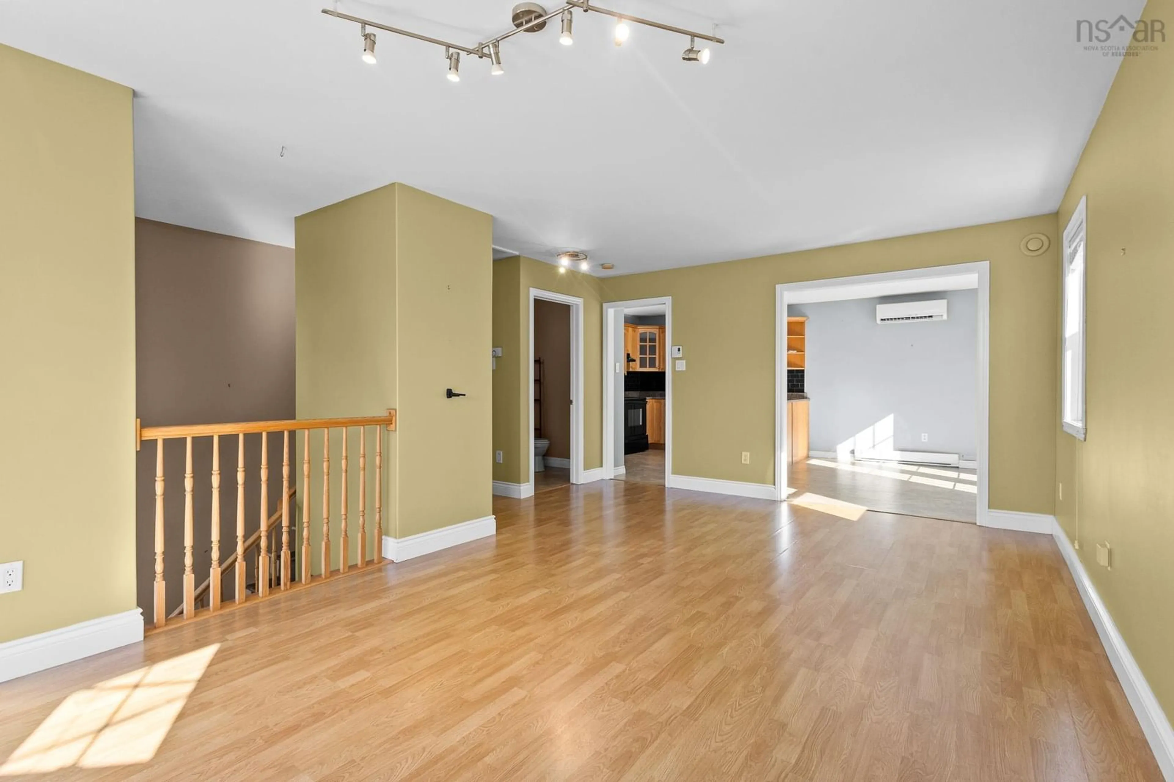 Indoor foyer for 51 Lovell Lane, Halifax Nova Scotia B3R 0A2