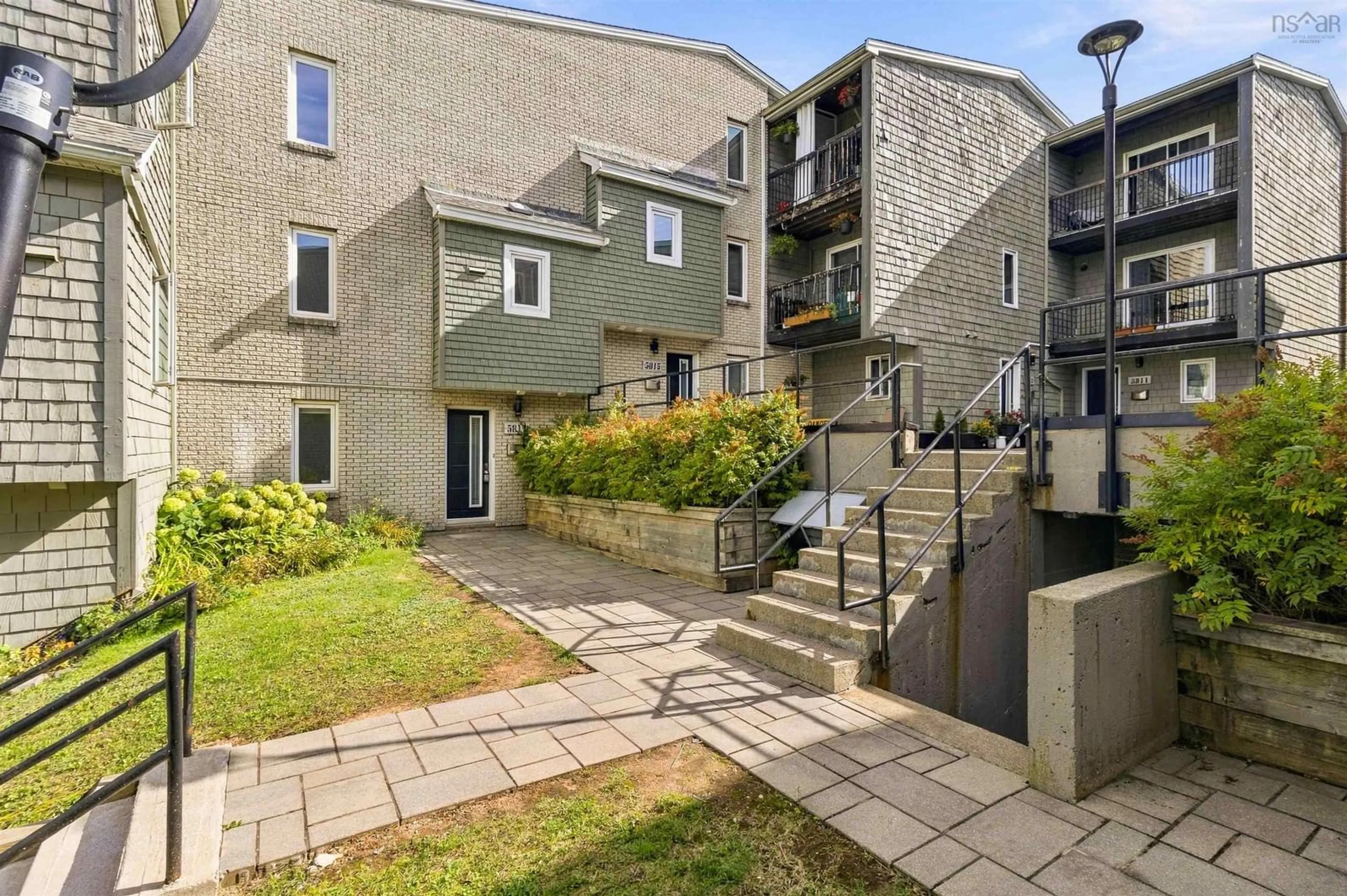 Patio, street for 5817 Gainsborough Pl, Halifax Nova Scotia B3K 5S1