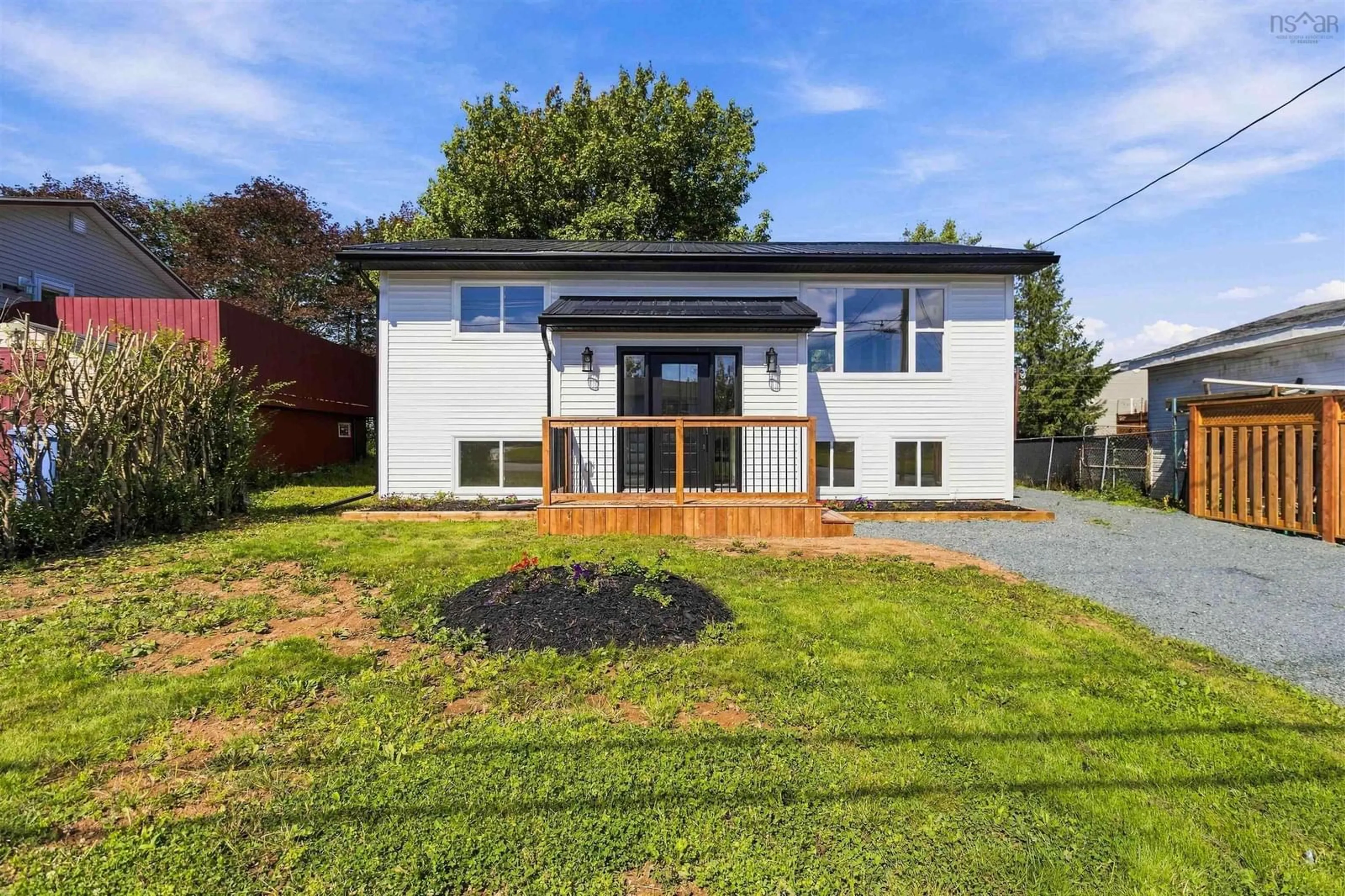 Home with brick exterior material, building for 98 Fieldwood Cir, Cole Harbour Nova Scotia B2W 4S5