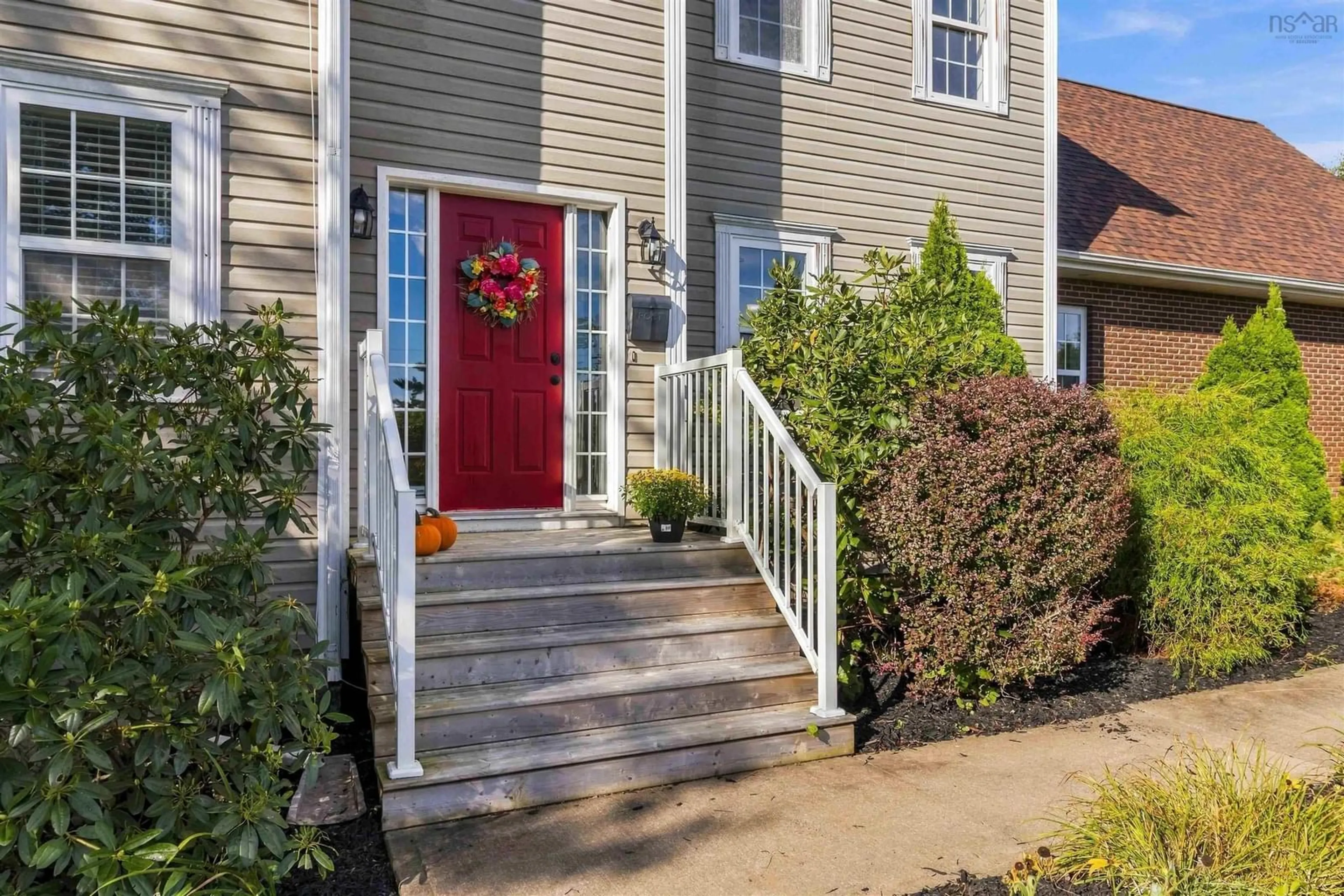 Indoor entryway for 28 Carmel Cres, Fall River Nova Scotia B2T 1Y9