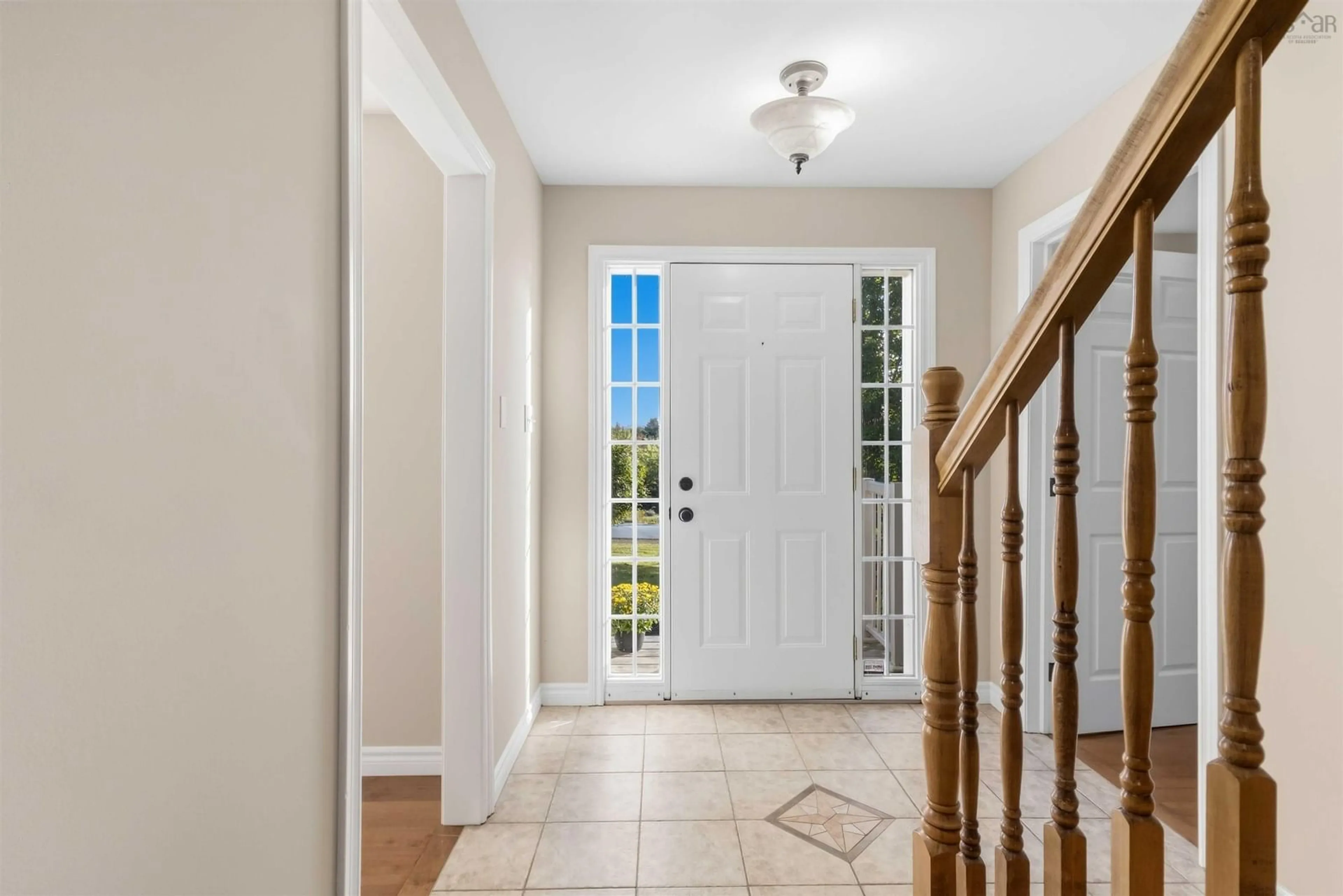 Indoor entryway for 28 Carmel Cres, Fall River Nova Scotia B2T 1Y9