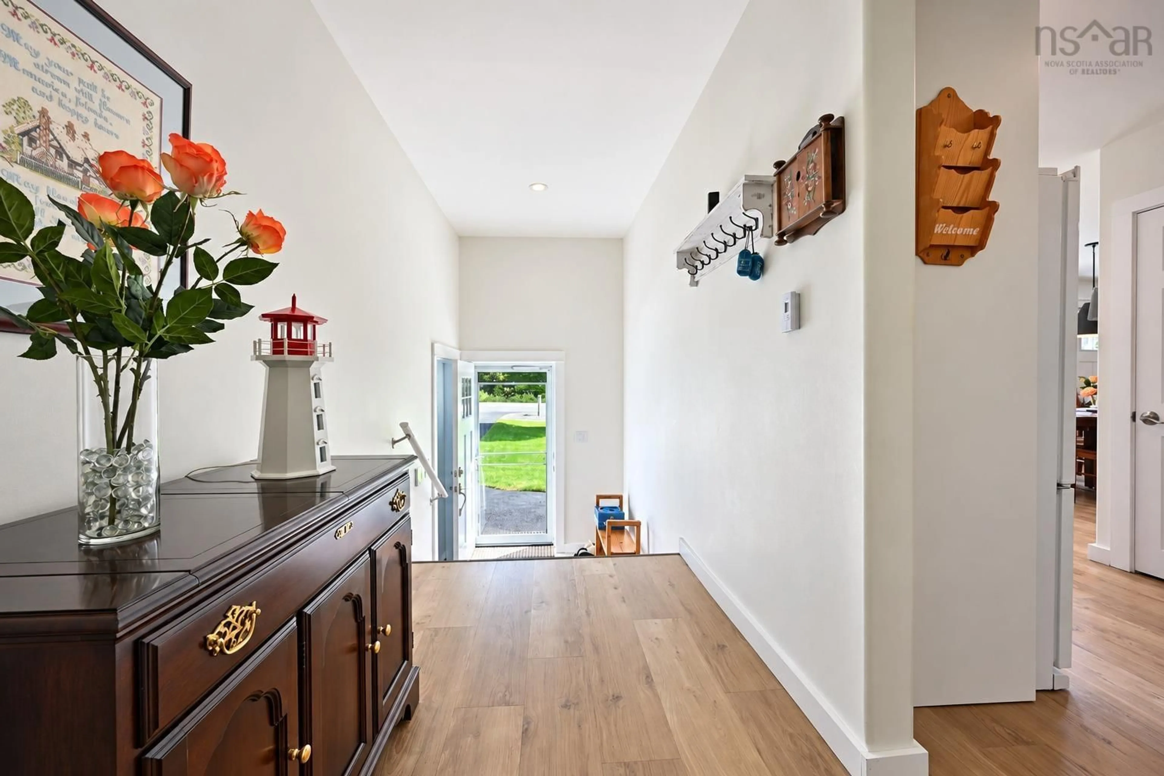 Indoor entryway for 102 West Side Middle River Rd, Middle River Nova Scotia B0E 1B0