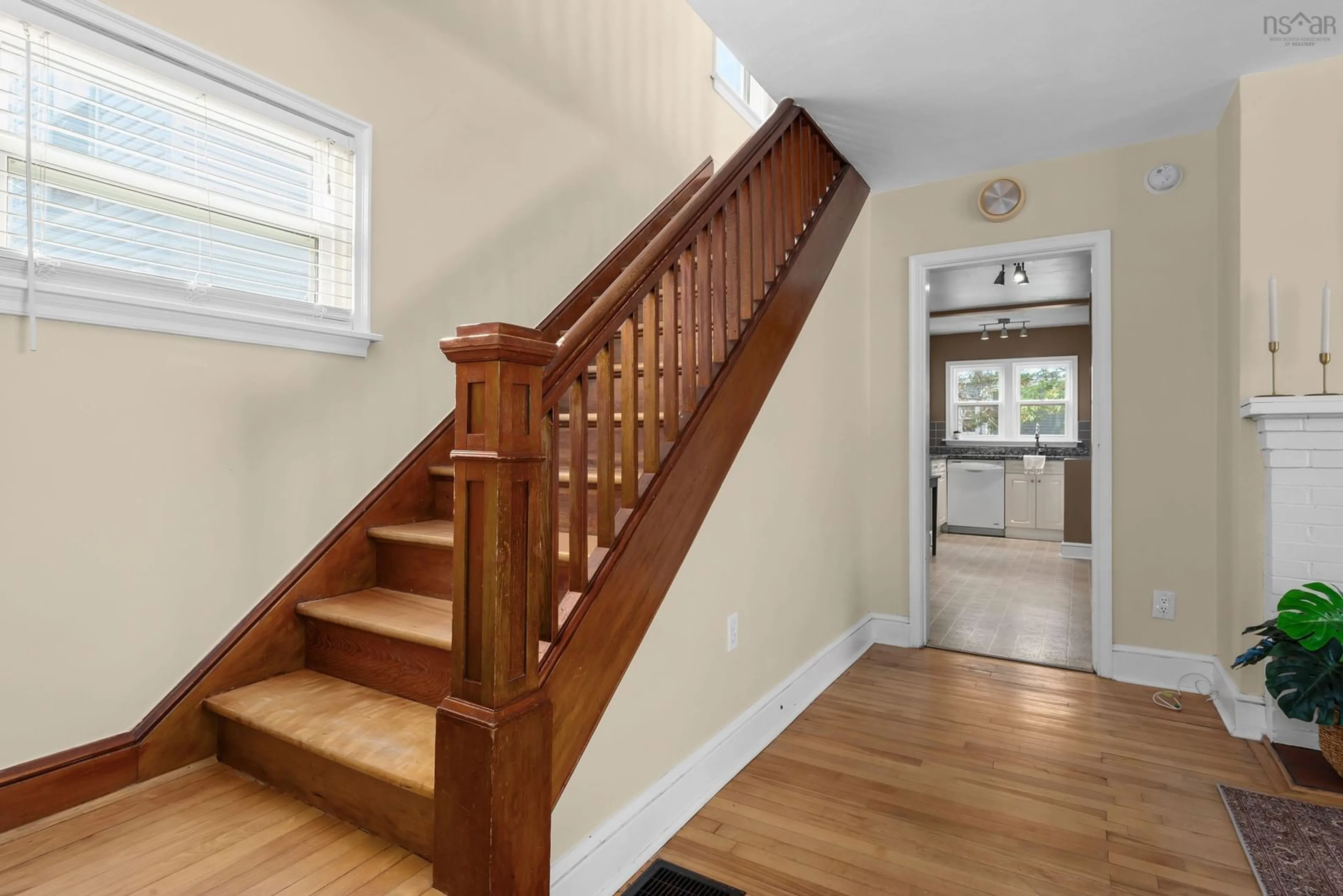Unknown for 15 Hester St, Dartmouth Nova Scotia B3A 1K3