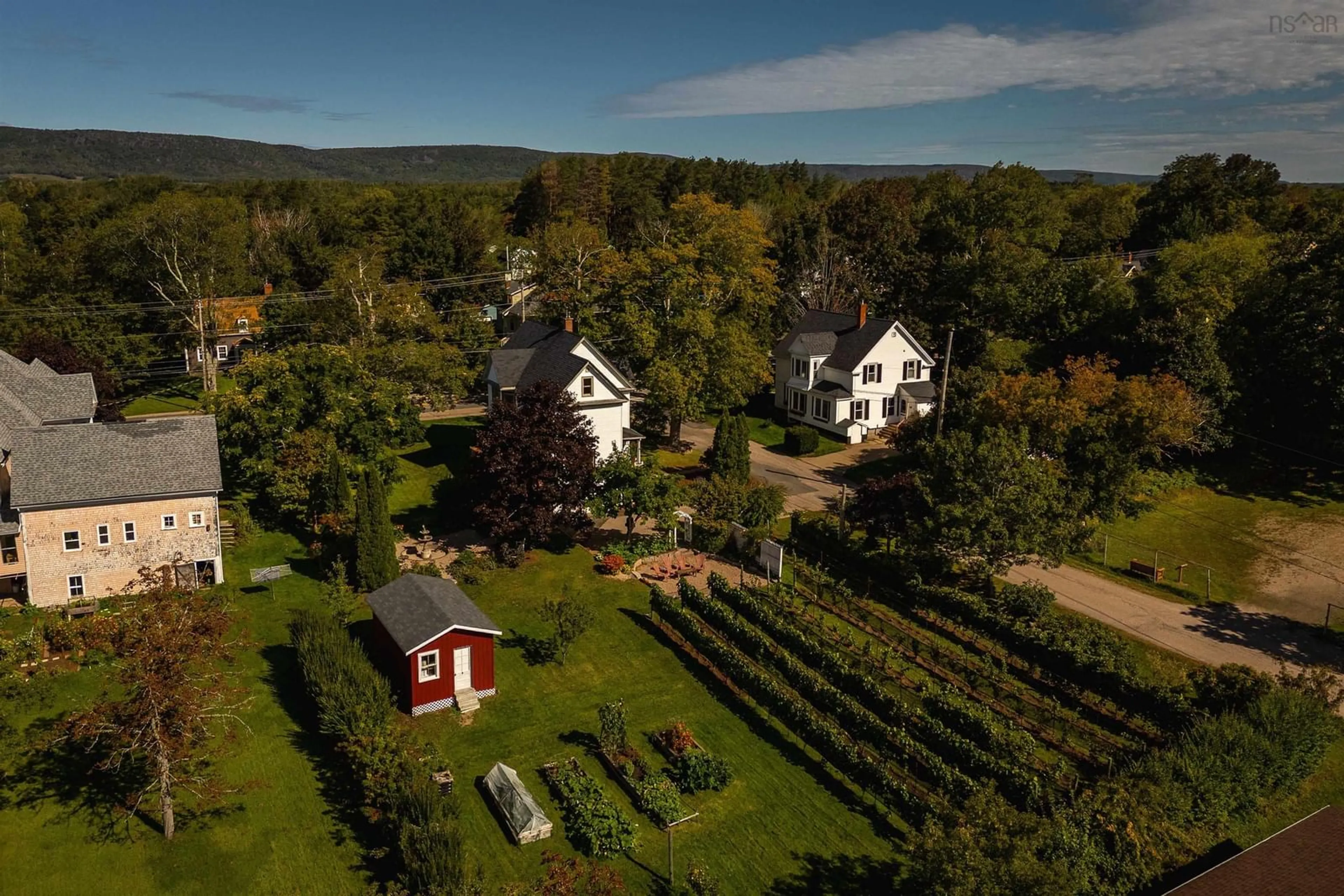 A pic from outside/outdoor area/front of a property/back of a property/a pic from drone, mountain view for 374 Granville St, Bridgetown Nova Scotia B0S 1C0