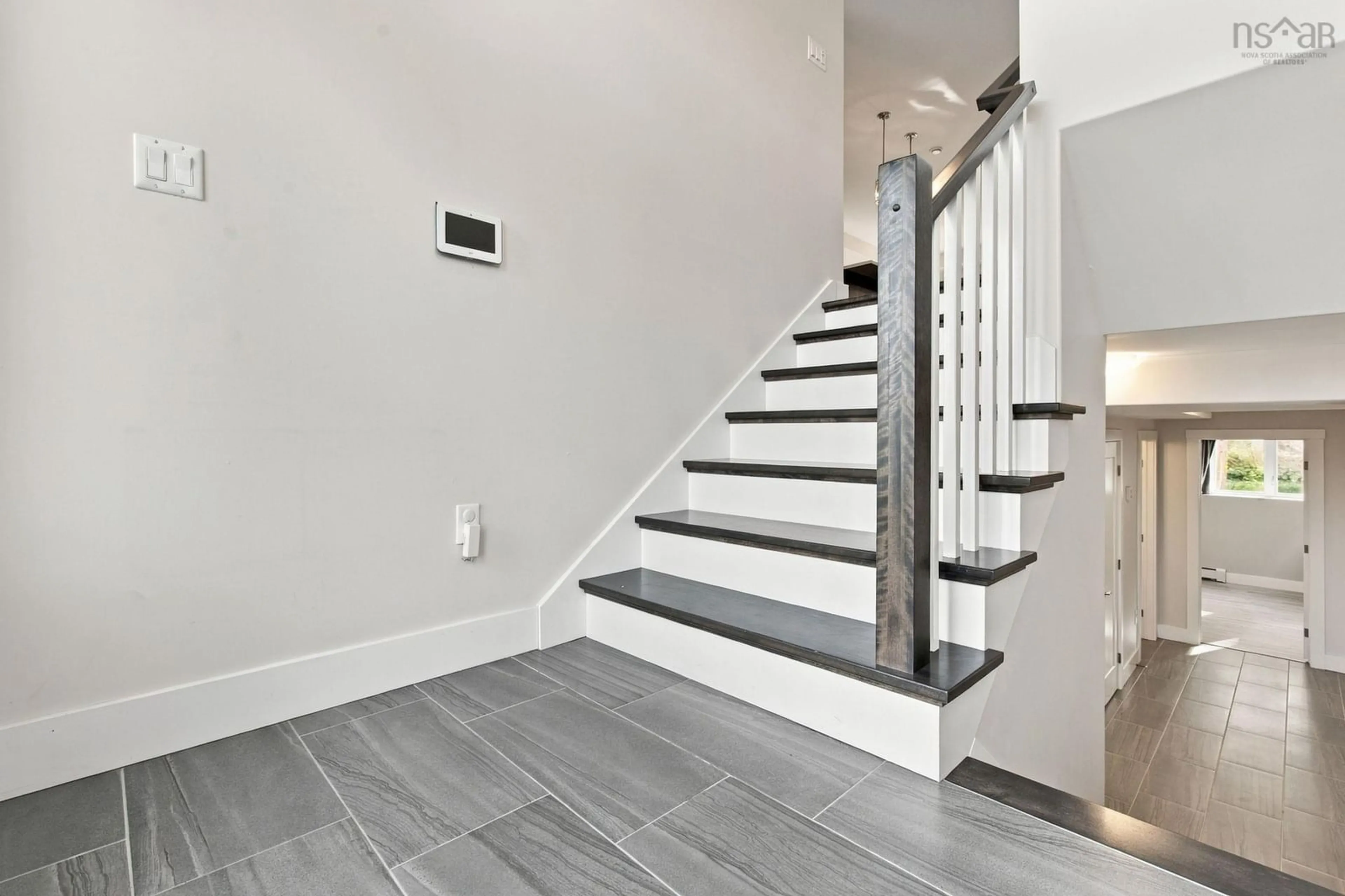 Stairs for 76 Tilbury Ave, West Bedford Nova Scotia B4B 0Y2